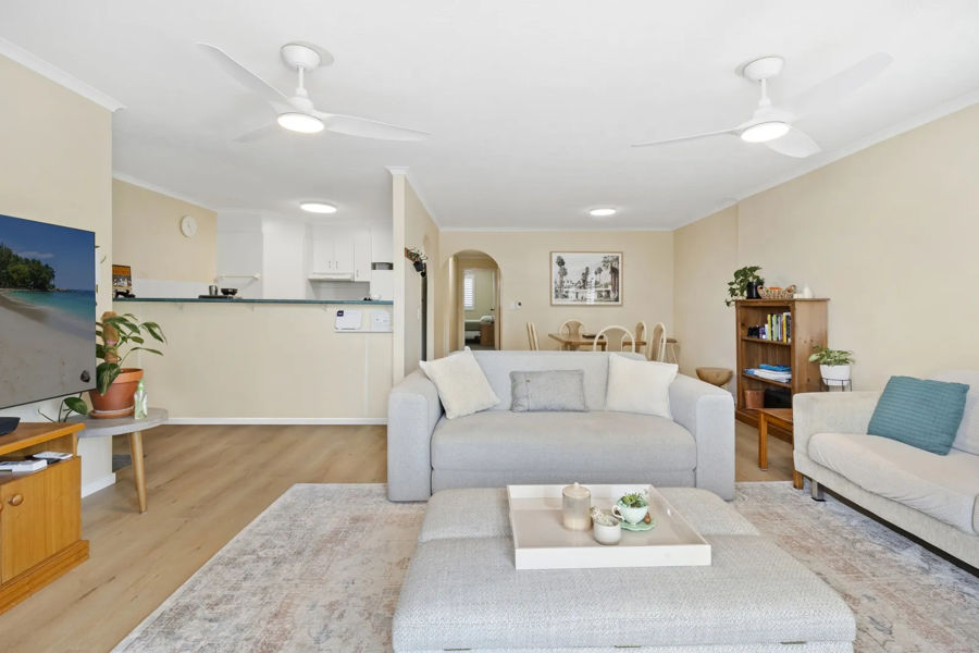 BRITANNIA 10 111 OLD BURLEIGH ROAD, BROADBEACH QLD 4218 - Image 6