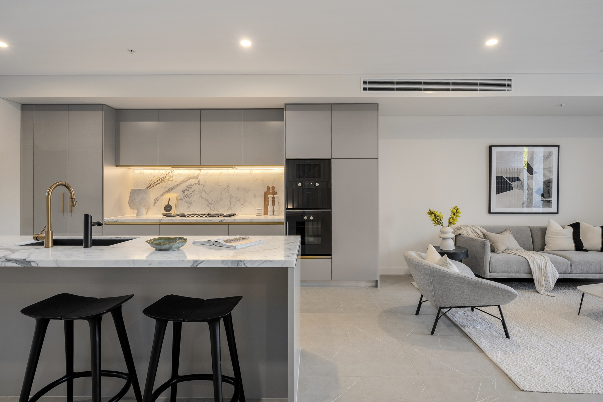 4-bedroom unit at 2/1A Roxy Place, Lindfield, NSW 2070, Ku-Ring-Gai, New South Wales