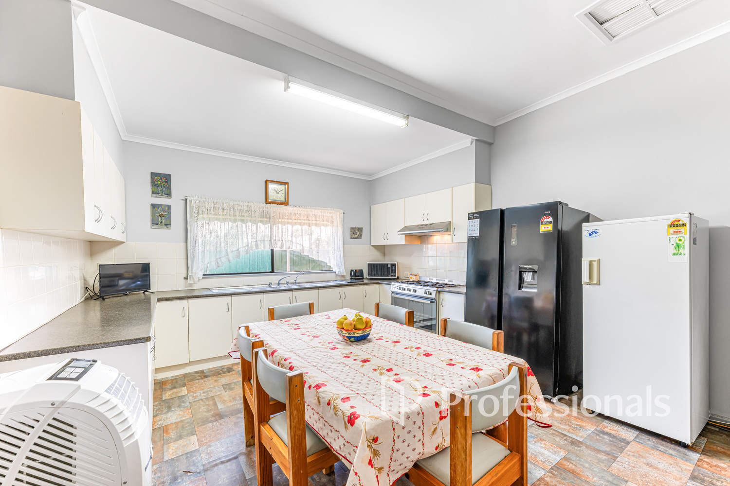 3-bedroom house at 27 Main Avenue North Avenue, Merbein, Vic, 3505, Mildura, Victoria