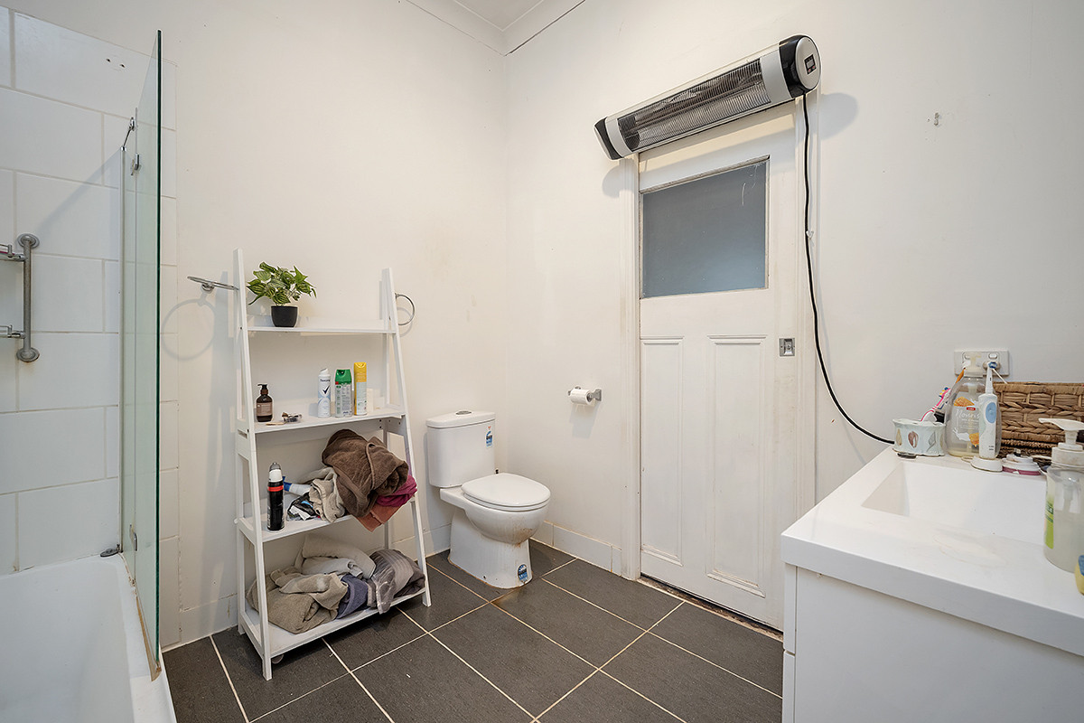 3-bedroom house at 2 Read Street, Coleraine, VIC 3315, Southern Grampians, Victoria