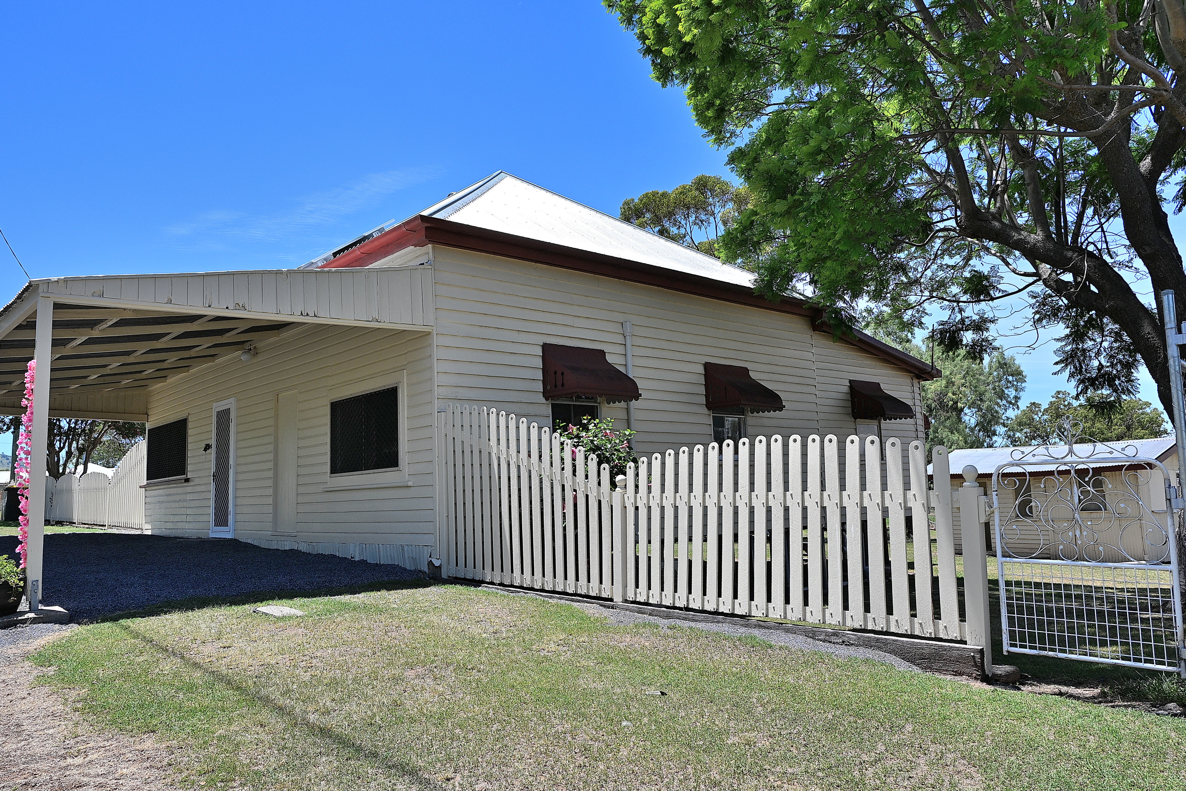 3-bedroom house at 15 King Street, Yangan, QLD 4371, Southern Downs, Queensland