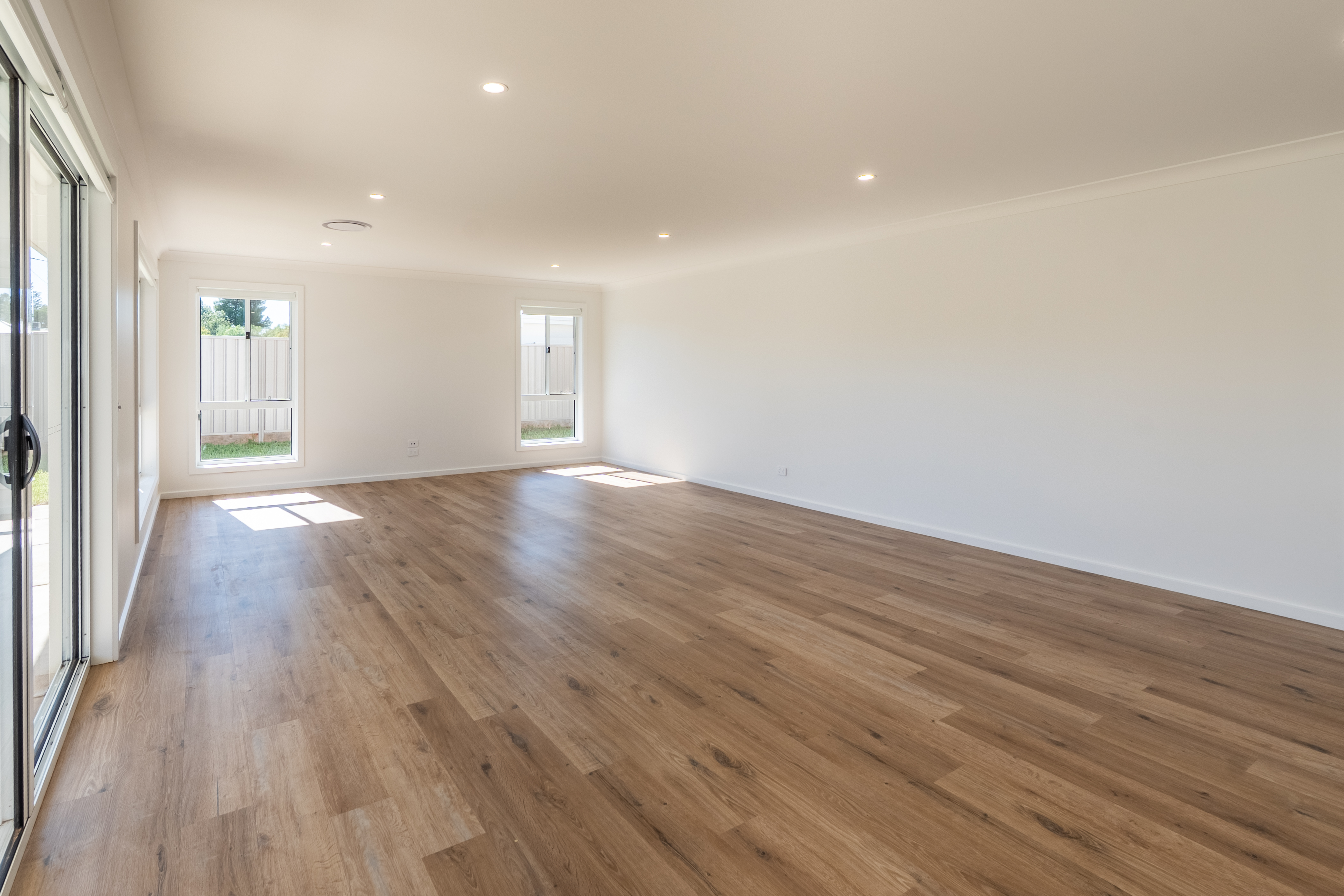 3-bedroom house at Unit A/21 Kingdon Drive, Coolamon, Nsw, 2701, Coolamon, New South Wales