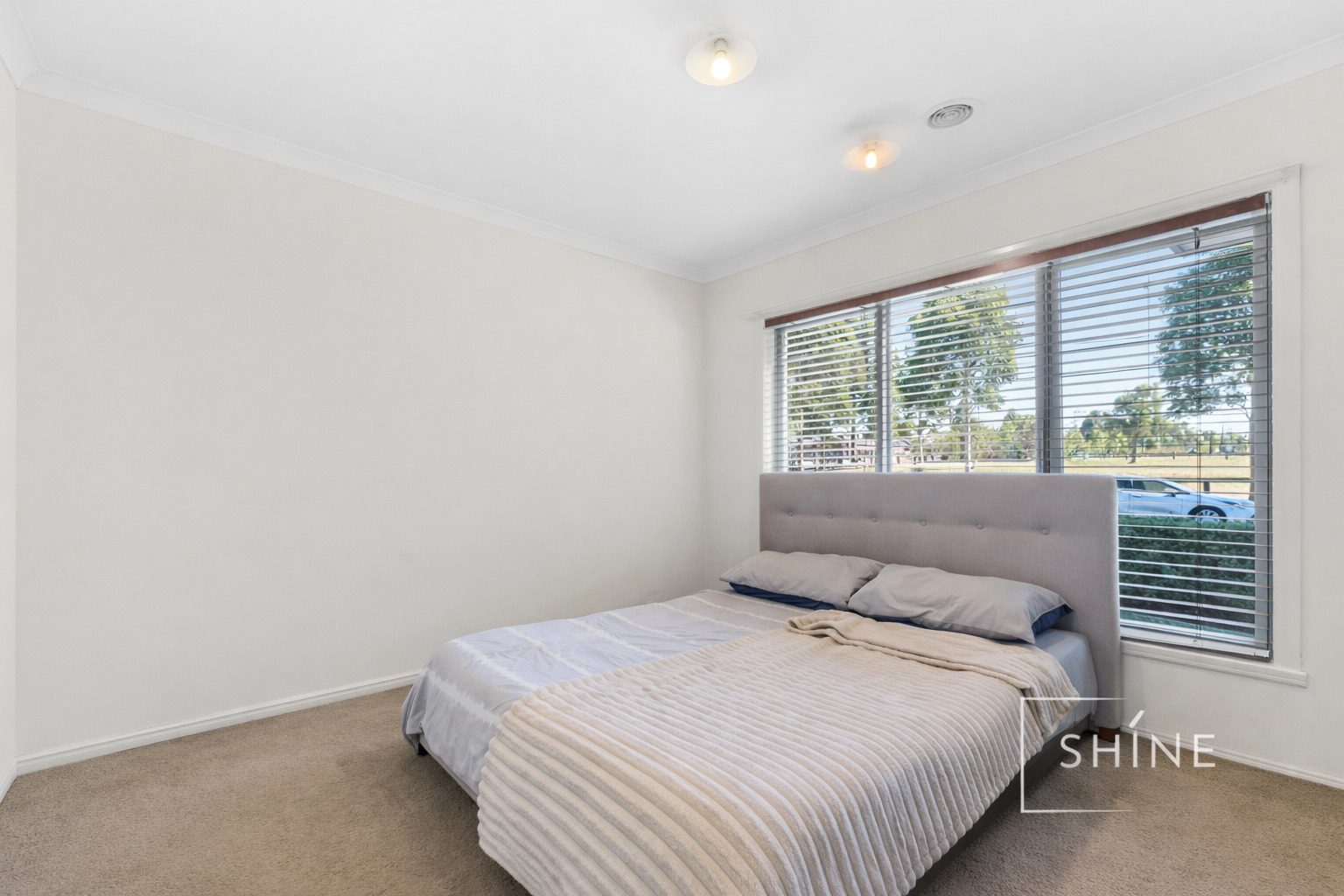 5 Autumn Fields Drive, Cranbourne North, VIC 3977 - Image 6