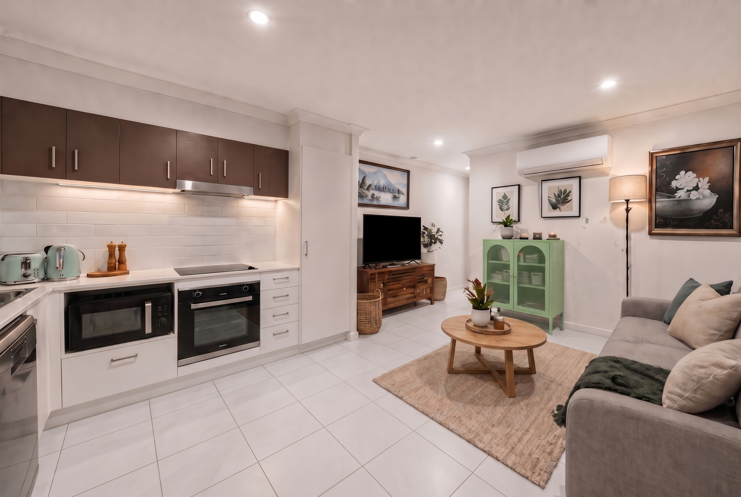 5-bedroom unit at 14 Southwood Circuit, Yarrabilba, QLD 4207, Logan, Queensland