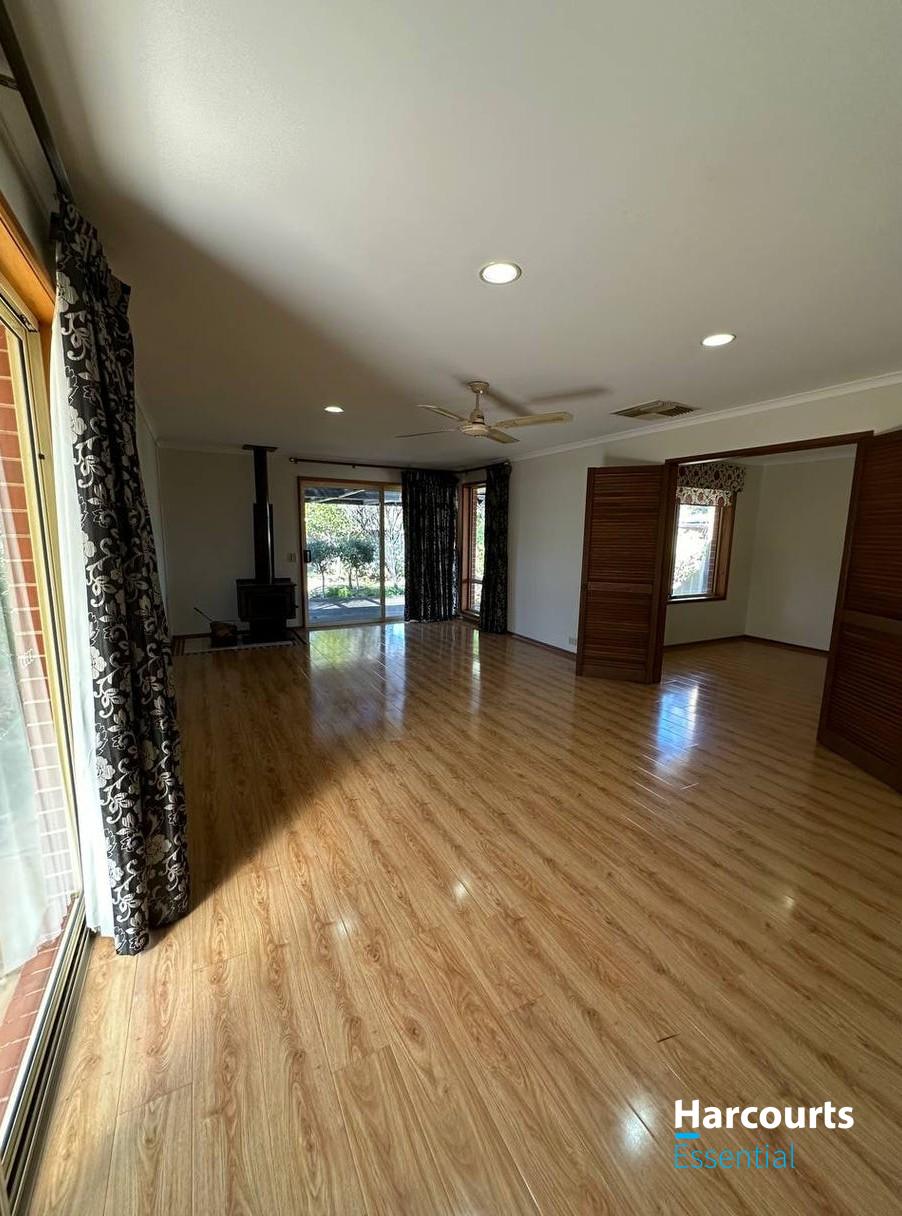 4 Yarnbury Road, Elizabeth North, SA 5113 - Image 3