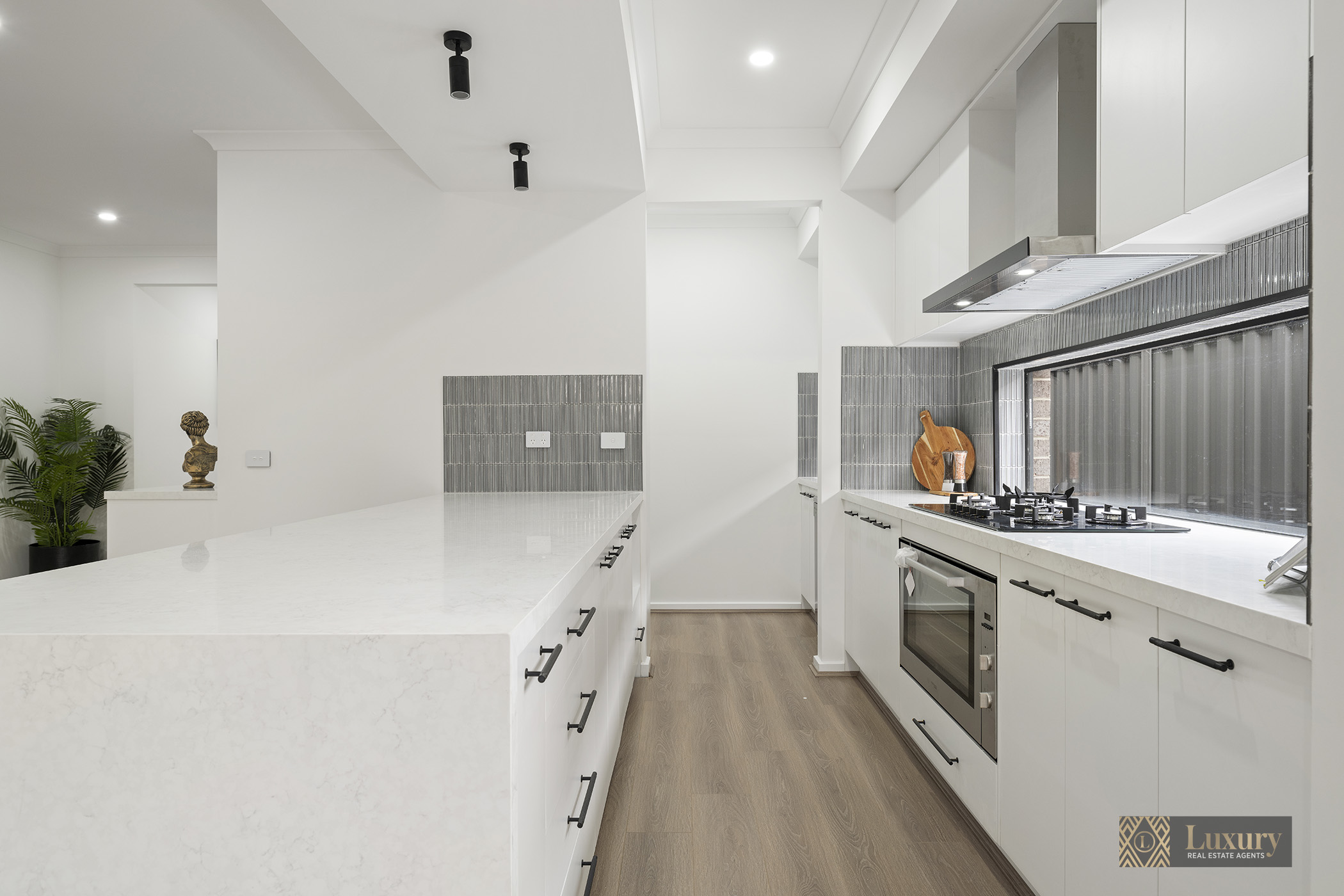 4-bedroom house at 7 Momil Road, Mount Cottrell, VIC 3024, Melton, Victoria