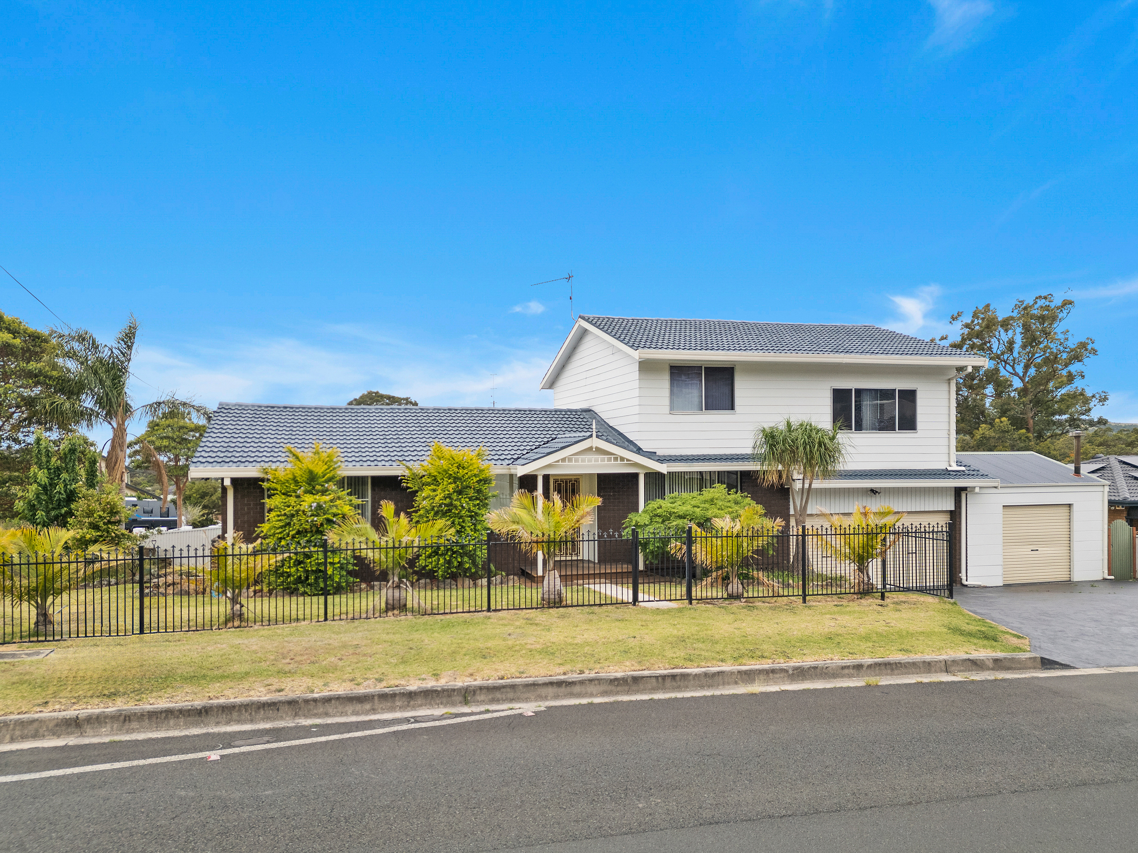 61 Simpson Parade, Albion Park, NSW 2527 - Image 10