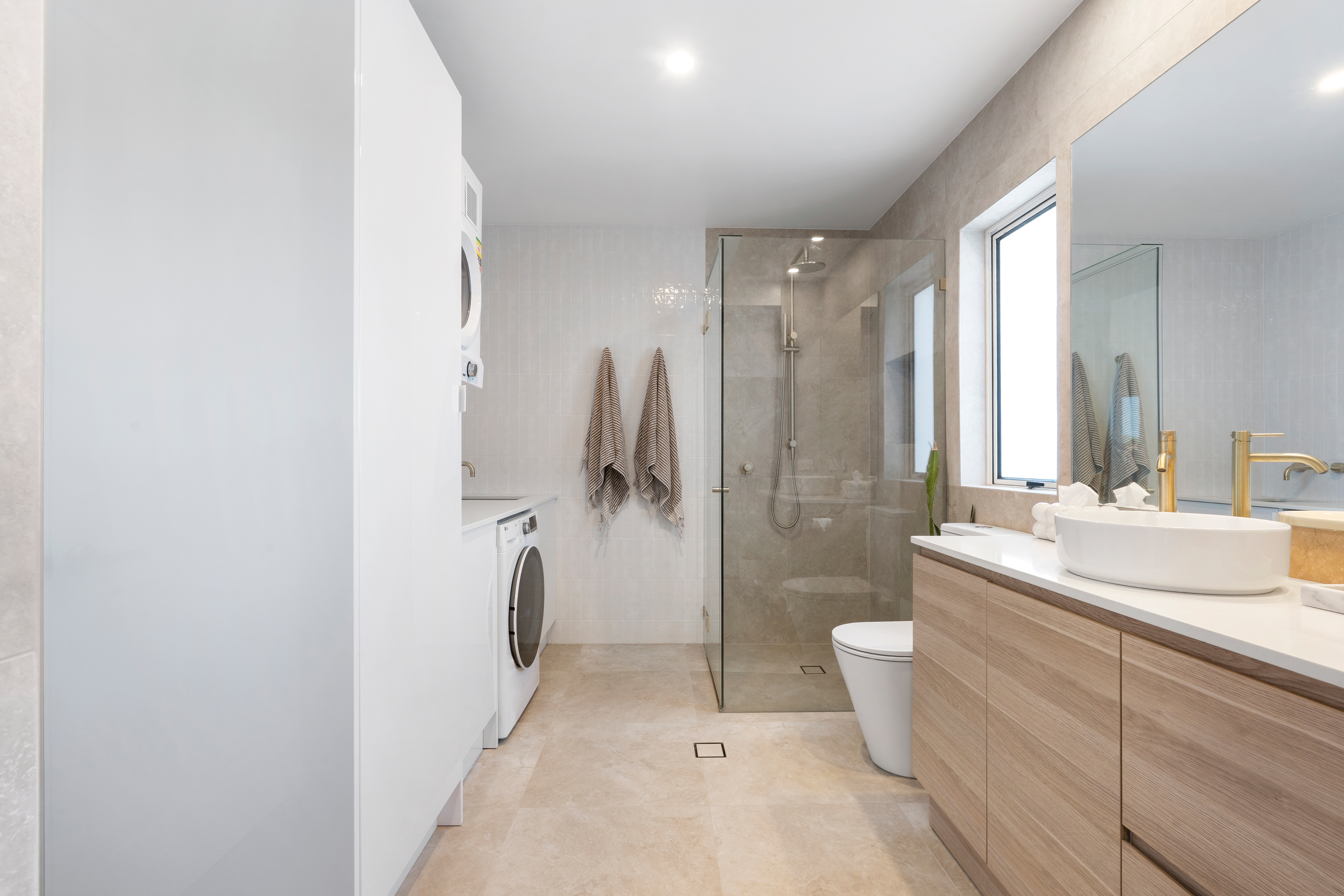 2-bedroom unit at 21/21-25 Peerless Avenue, Mermaid Beach, QLD 4218, Gold Coast, Queensland