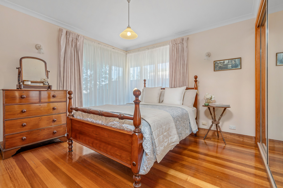 3-bedroom house at 1/7 Regent, Port Fairy, Vic, 3284, Moyne, Victoria