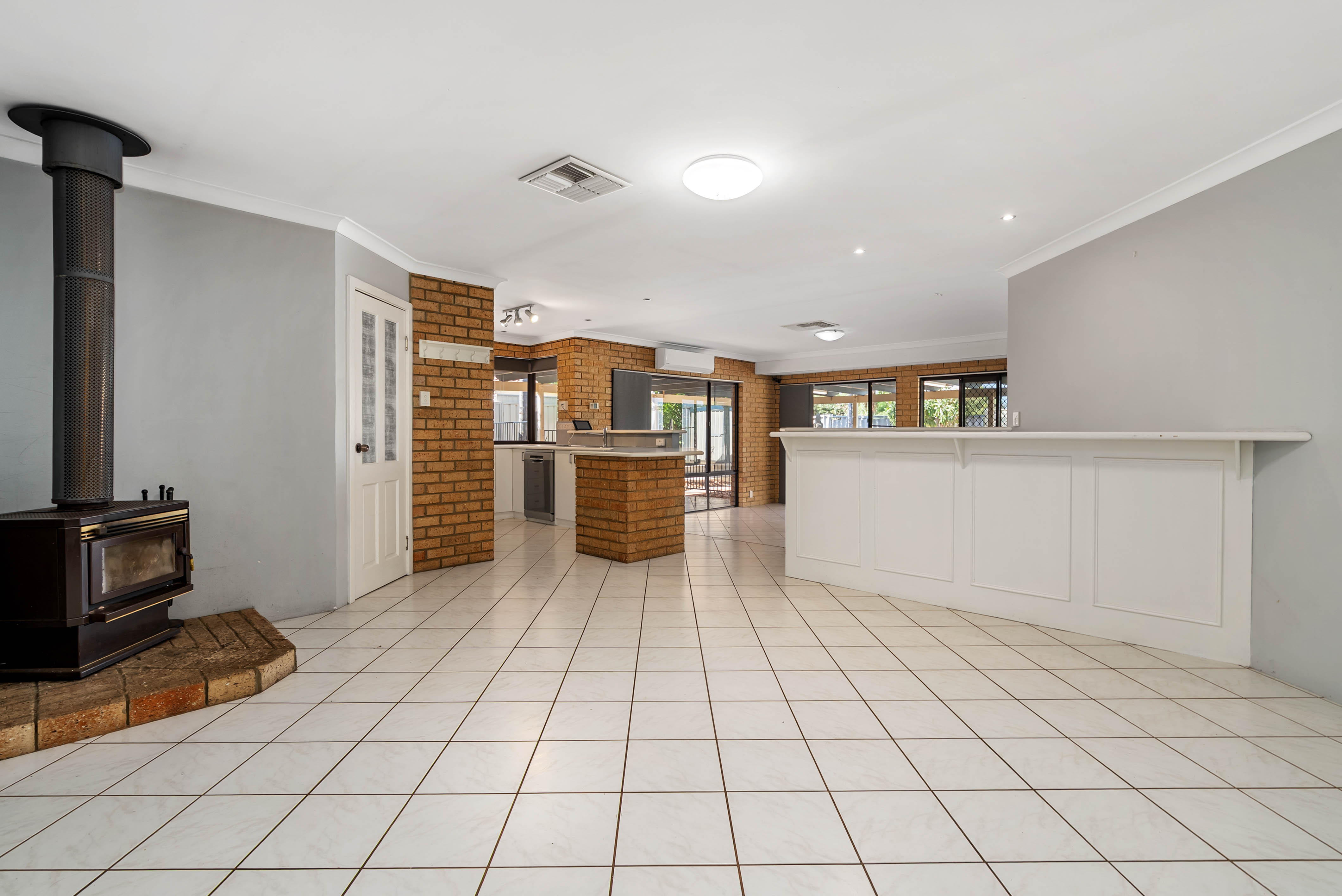 4-bedroom house at 11 Brigadoon Place, Cooloongup, WA 6168, Rockingham, Western Australia