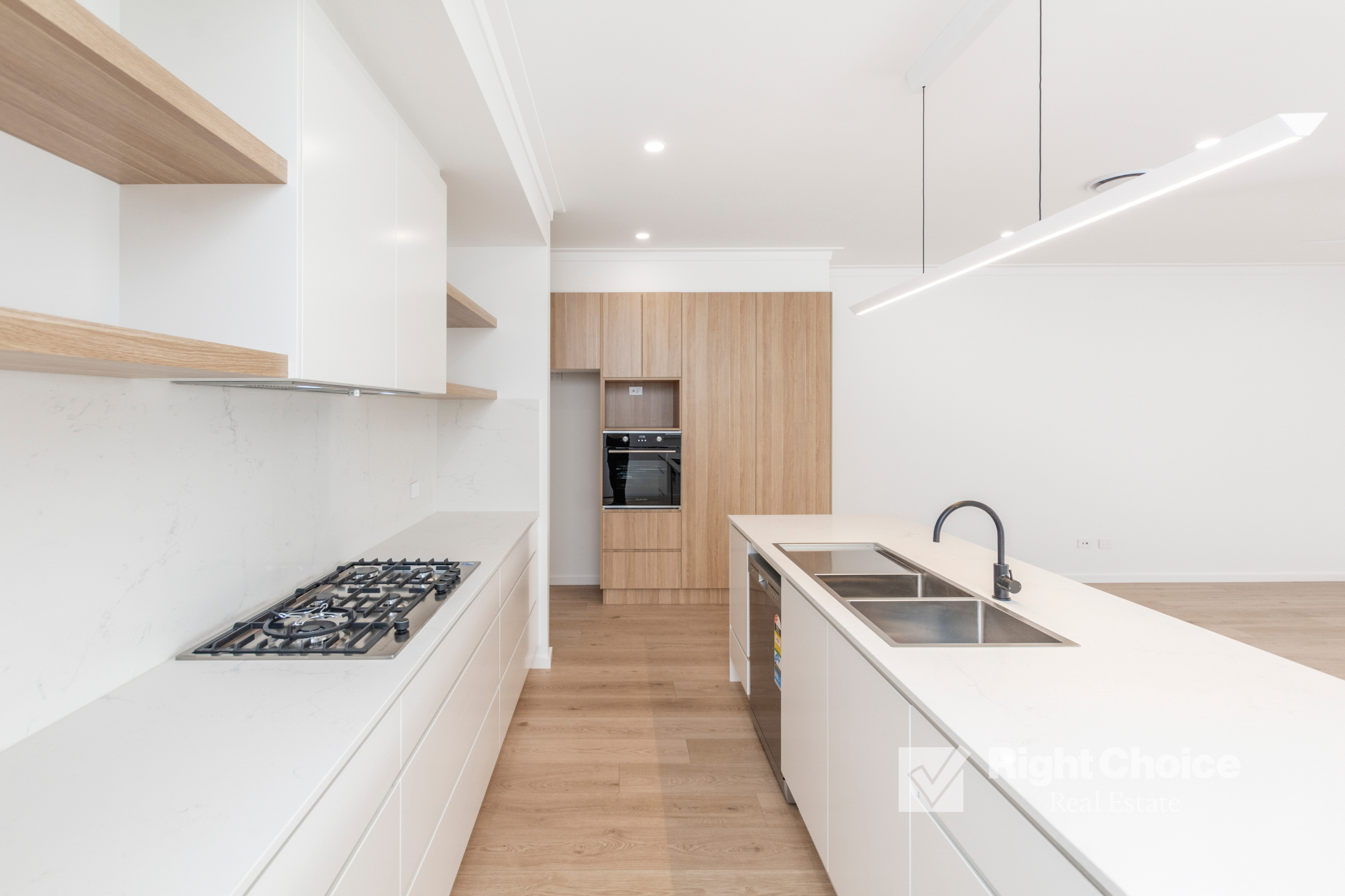 3-bedroom unit at 8 Piper Drive, Dunmore, NSW 2529, Shellharbour, New South Wales