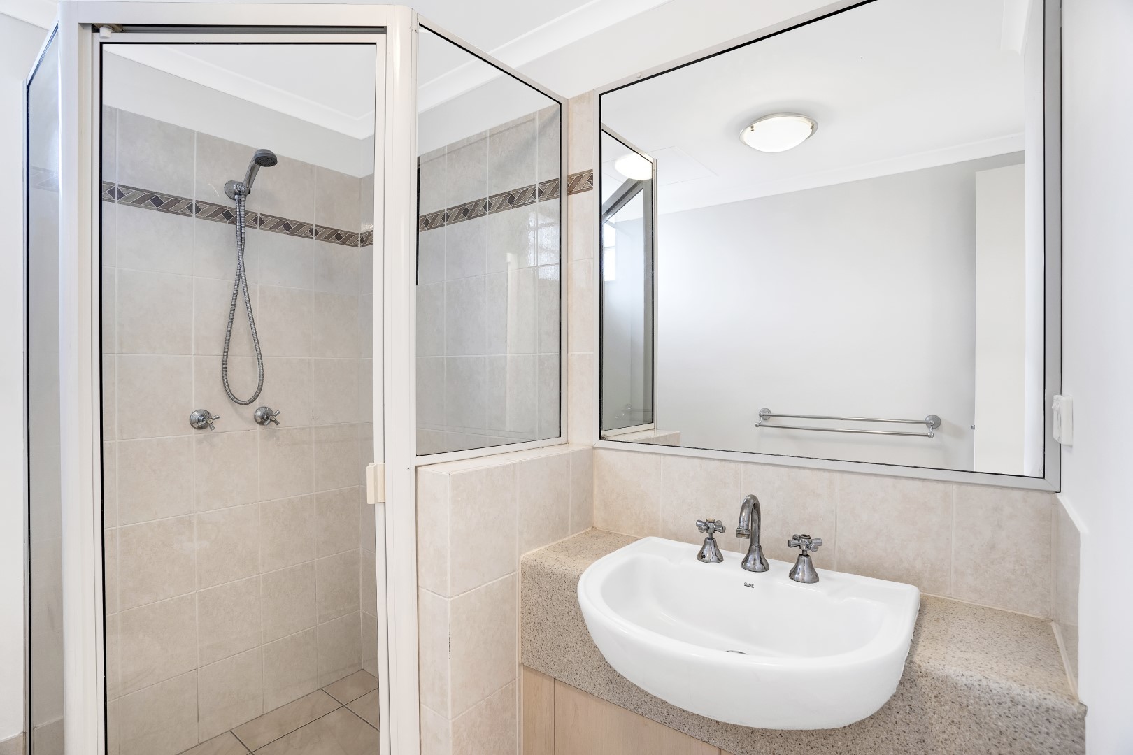 13 61-63 MINNIE STREET, PARRAMATTA PARK QLD 4870 - Image 10