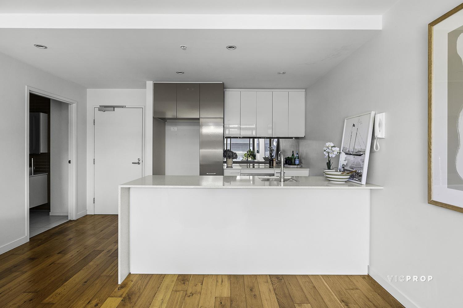 1309 182 EDWARD STREET, BRUNSWICK EAST VIC 3057 - Image 3