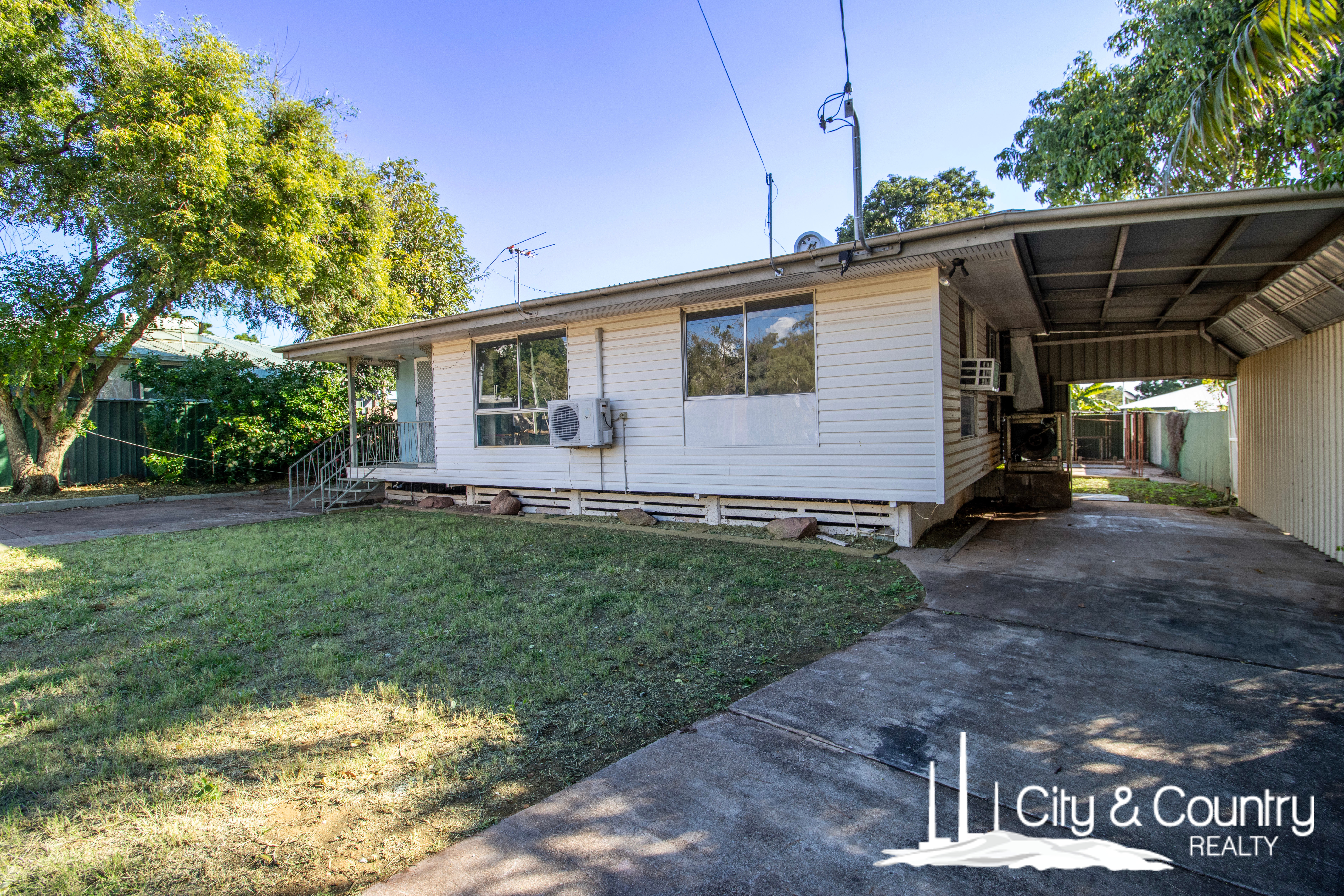 37 Pelican Road, Mount Isa, Qld, 4825 - Image 2