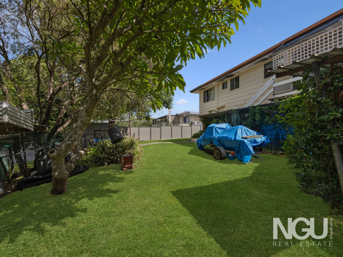 4 GOONDOOLA STREET, Redbank Plains QLD 4301 - Image 9