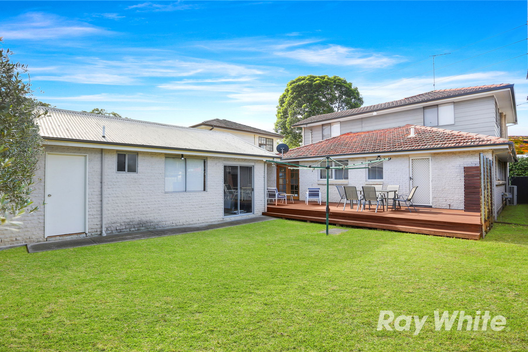 5-bedroom house at 292 OLD WINDSOR ROAD, Old Toongabbie NSW 2146, Parramatta, New South Wales