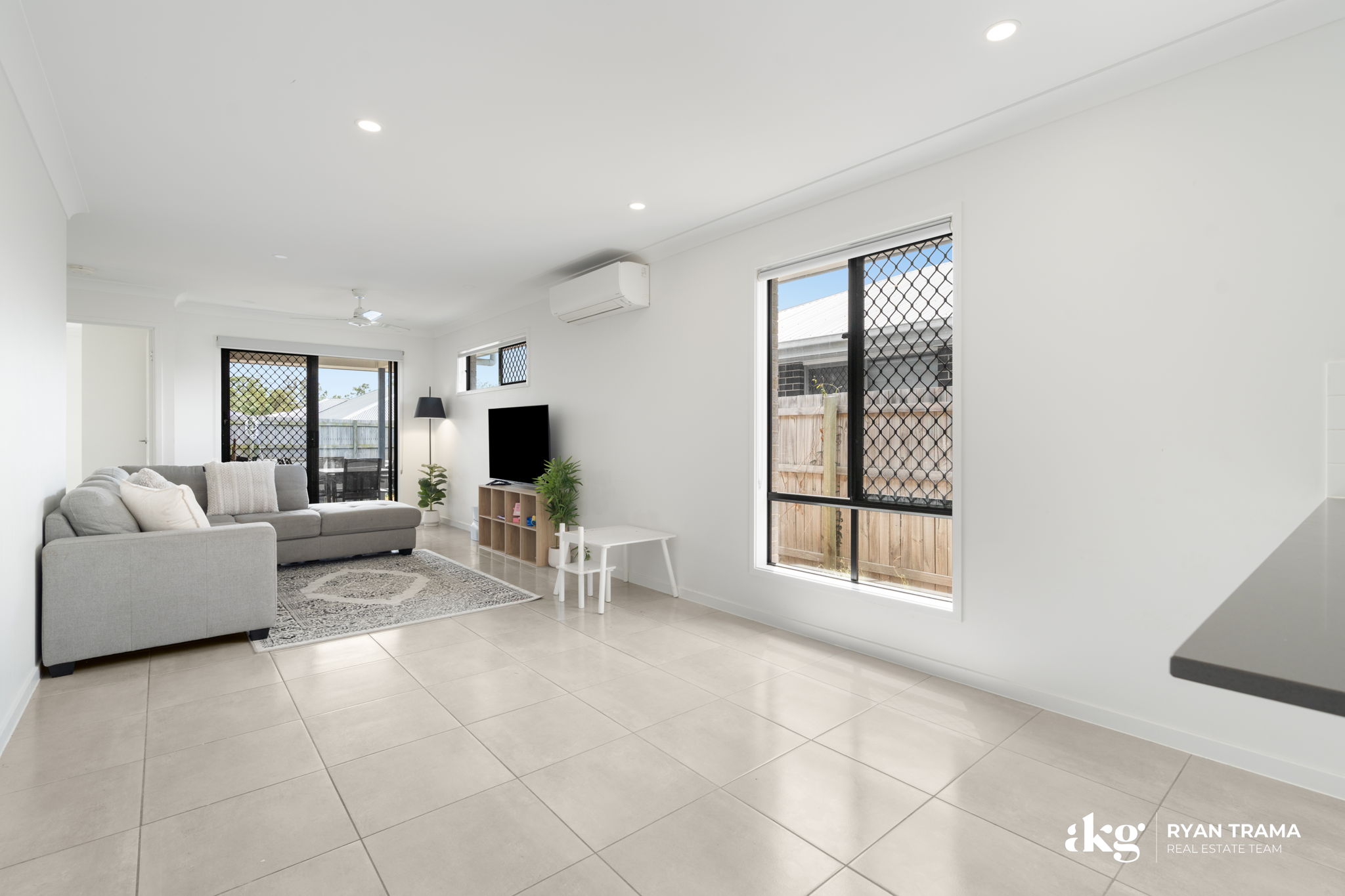 14 RURAL STREET, Park Ridge QLD 4125 - Image 5