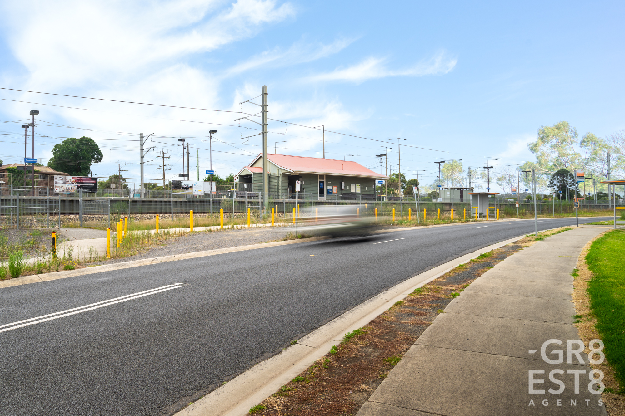 1-bedroom unit at 6 WATTLE CRESCENT, Beaconsfield VIC 3807, Cardinia, Victoria