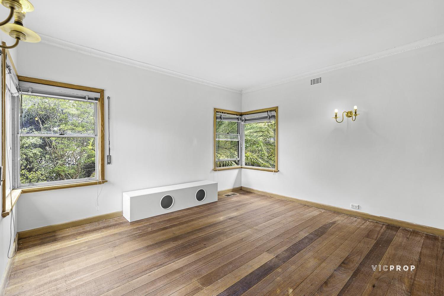 392 UPPER HEIDELBERG ROAD, Ivanhoe VIC 3079 - Image 4