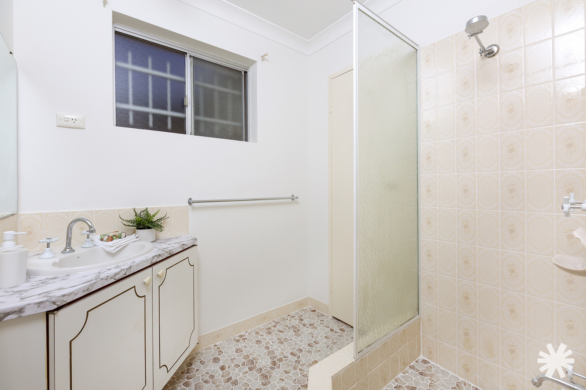 2/28 Brittain Street, Como, WA 6152 - Image 9