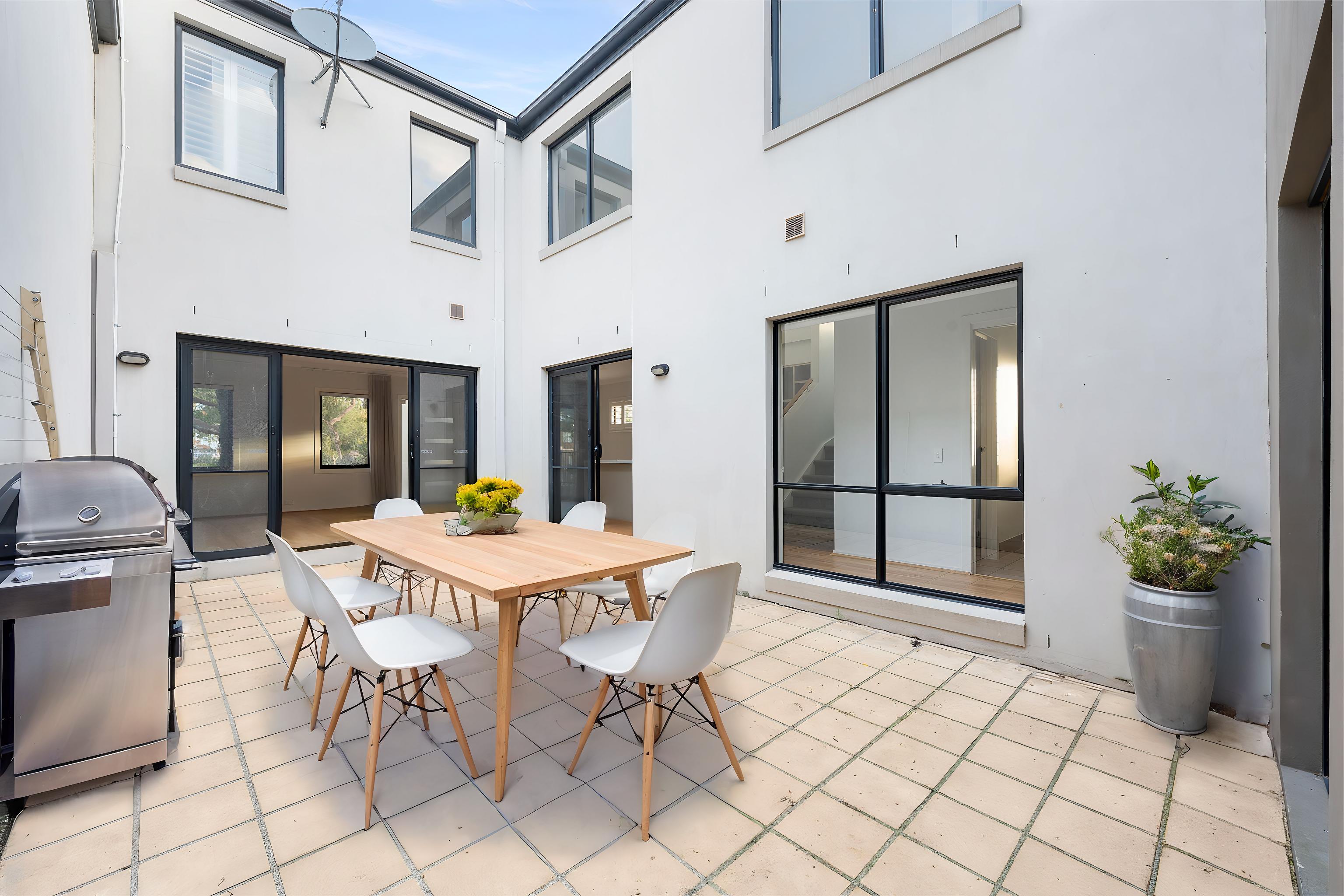 1 RATHDOWNE WALK, Epping VIC 3076 - Image 8