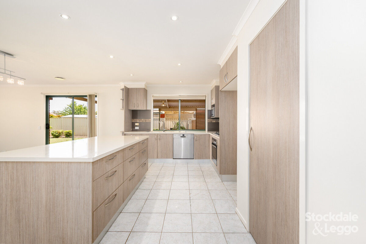 4-bedroom house at 43 GORDON DRIVE, Kialla VIC 3631, Greater Shepparton, Victoria