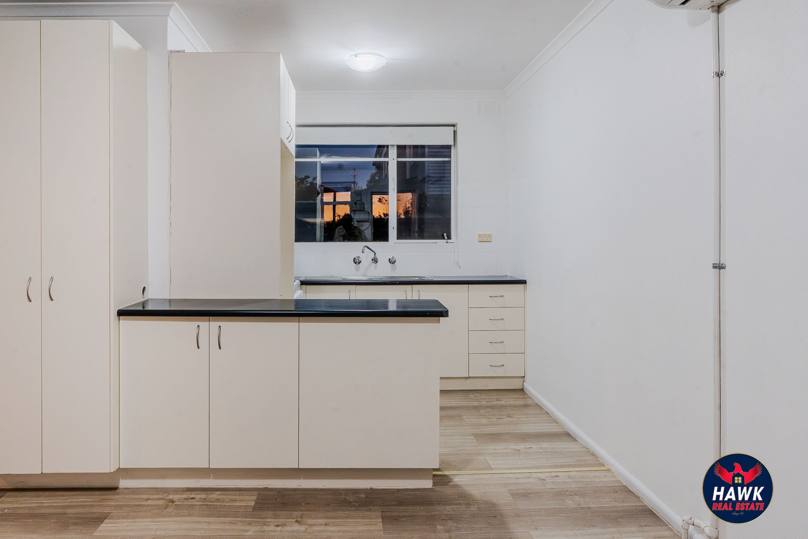 1 7 ARTHUR STREET, CRESTWOOD NSW 2620 - Image 4