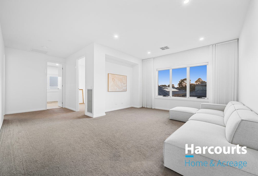 26 Watergardens Cct, Lyndhurst, Vic, 3975 - Image 8