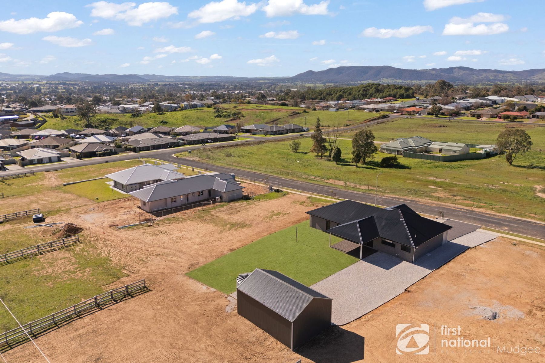 4-bedroom house at 10 Wilton Grove, Mudgee, NSW 2850, Mid-Western, New South Wales