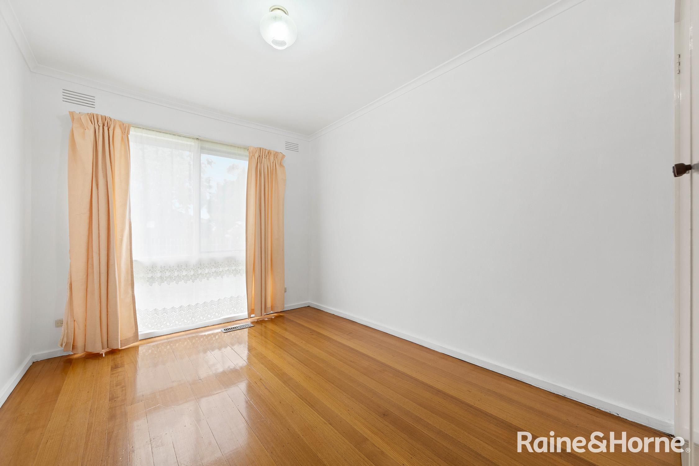 3-bedroom house at 1 HARRIS STREET, St Albans VIC 3021, Brimbank, Victoria