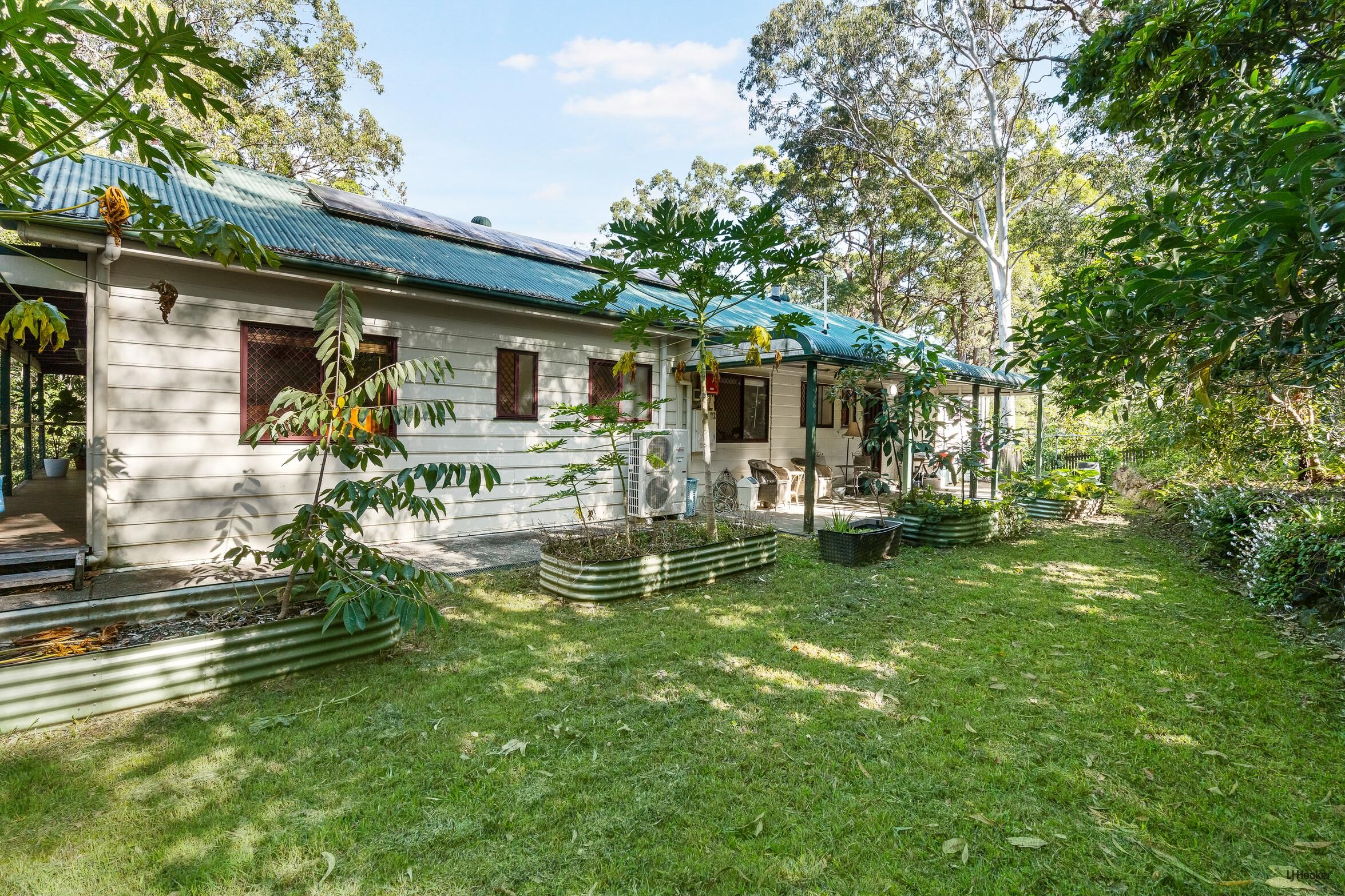 4-bedroom house at 11 KOOMBAHLA DRIVE, Tallebudgera QLD 4228, Gold Coast, Queensland