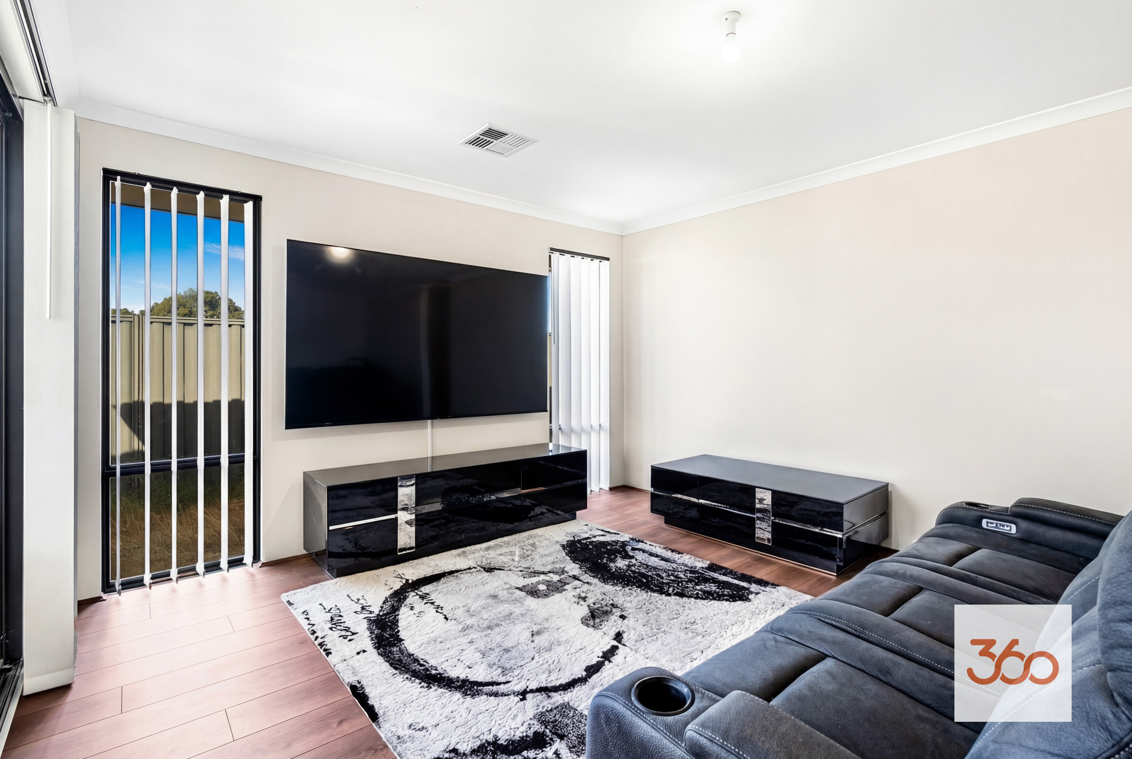 21 CANNES WAY, Dayton WA 6055 - Image 5