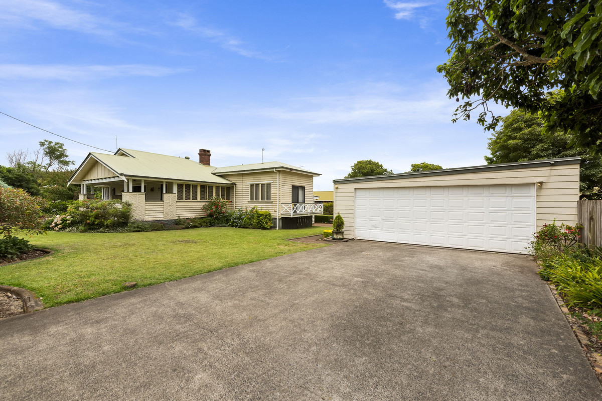 3-bedroom house at 77 Curzon Street, East Toowoomba, QLD 4350, Toowoomba, Queensland