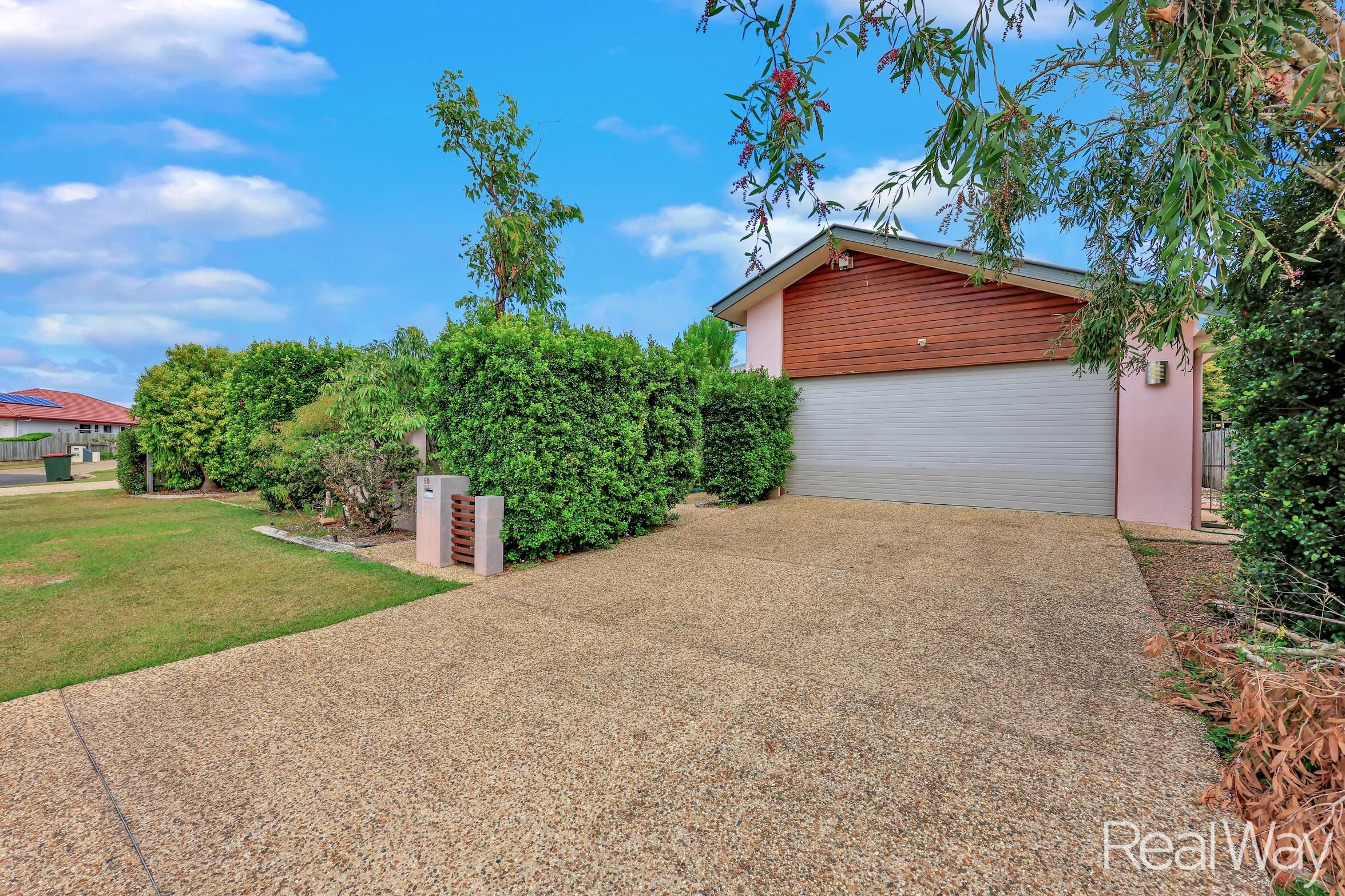 58 CHANCELLOR DRIVE, Avenell Heights QLD 4670 - Image 3