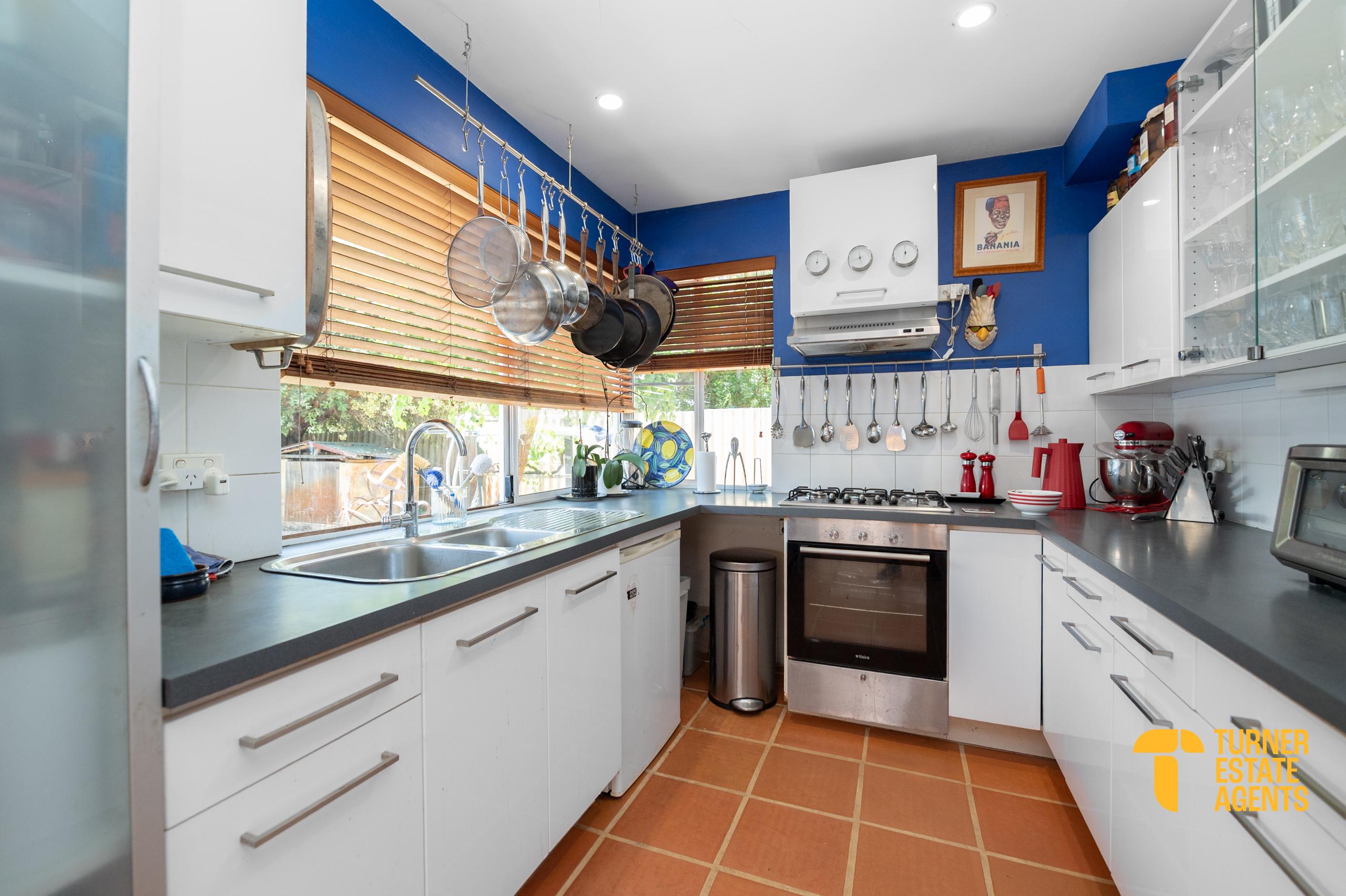 2 33 BRUCE STREET, COMO WA 6152 - Image 9