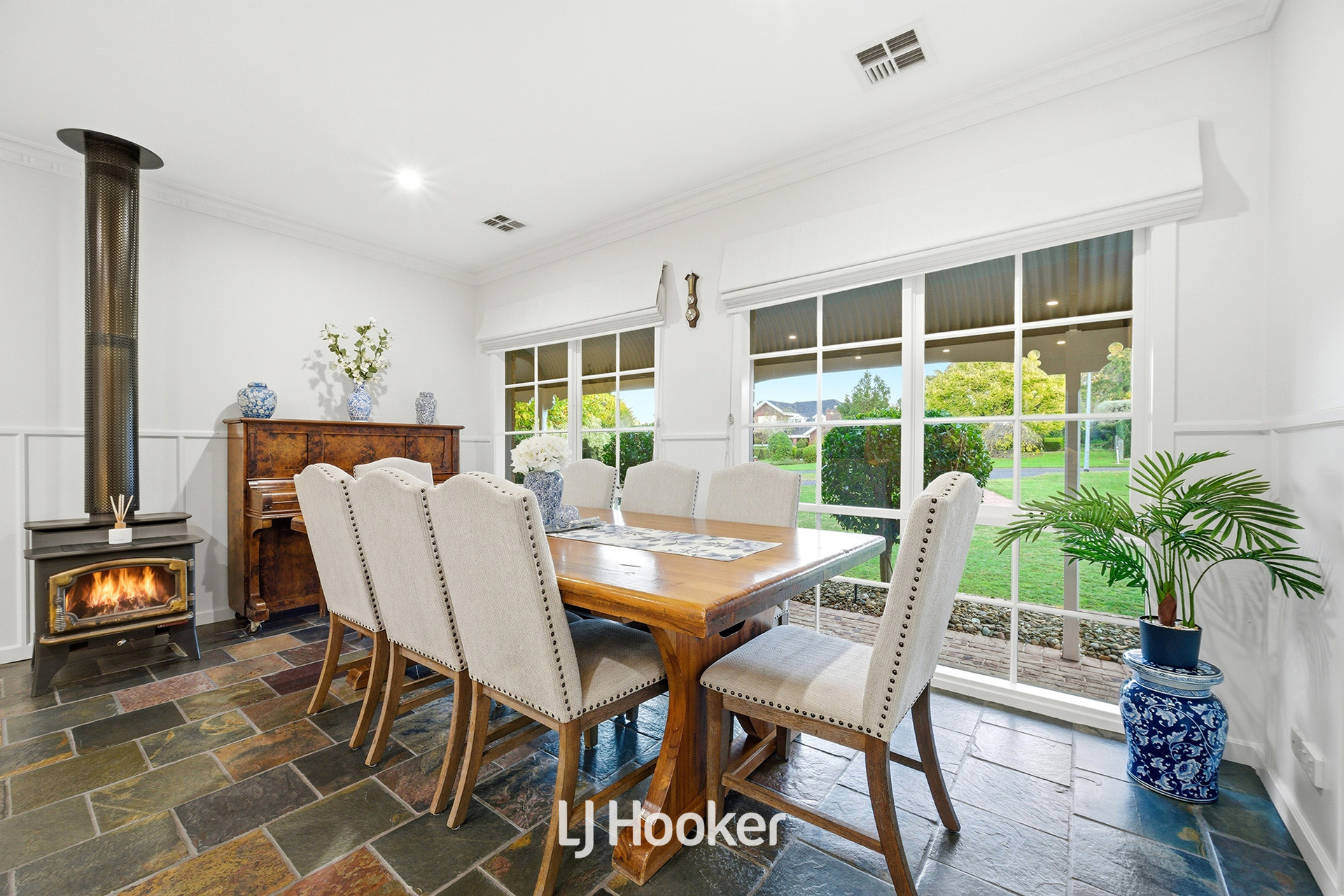 9-10 Tandderwen Court, Narre Warren North, VIC 3804 - Image 10