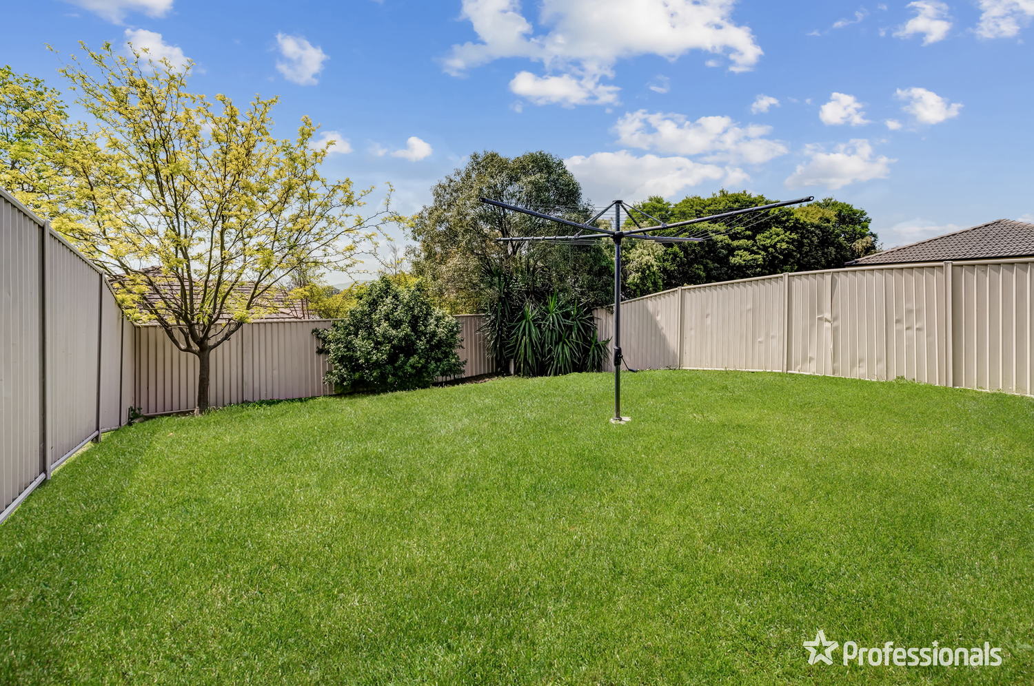 3-bedroom unit at A /9 Skellatar Stock Route, Muswellbrook, Nsw, 2333, Muswellbrook, New South Wales