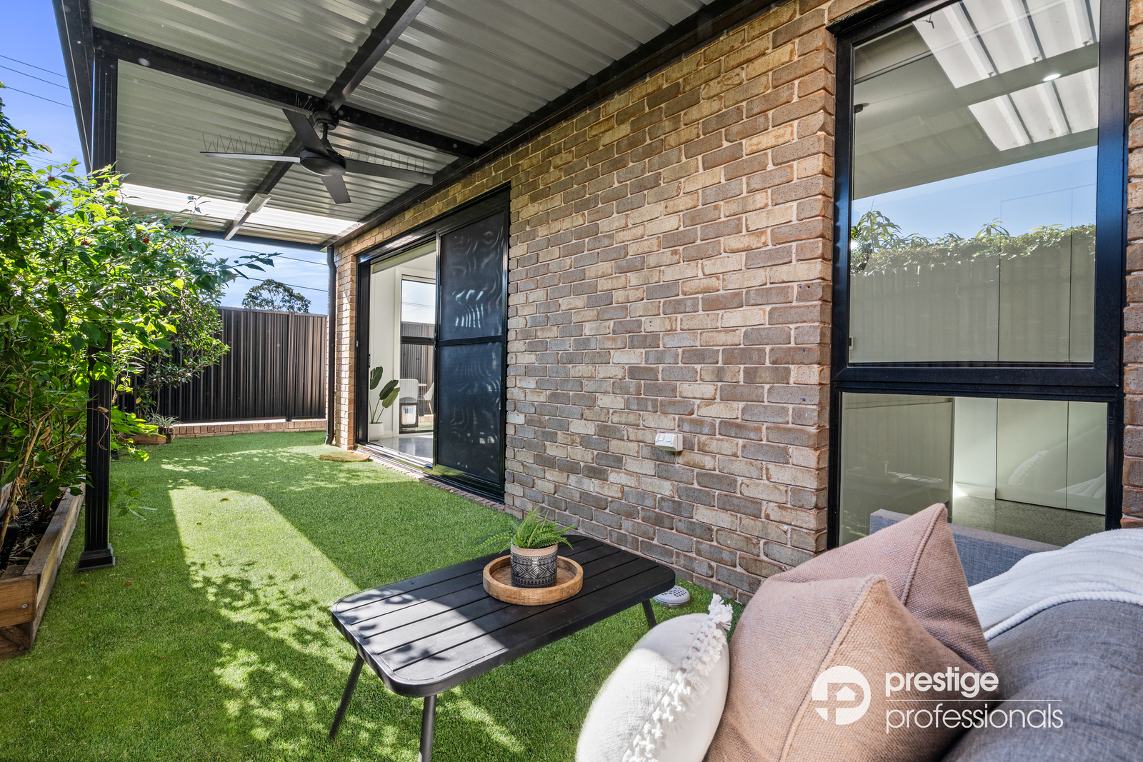 3-bedroom unit at UNIT 4 40 BUNGARRA CRESCENT, Chipping Norton NSW 2170, Liverpool, New South Wales