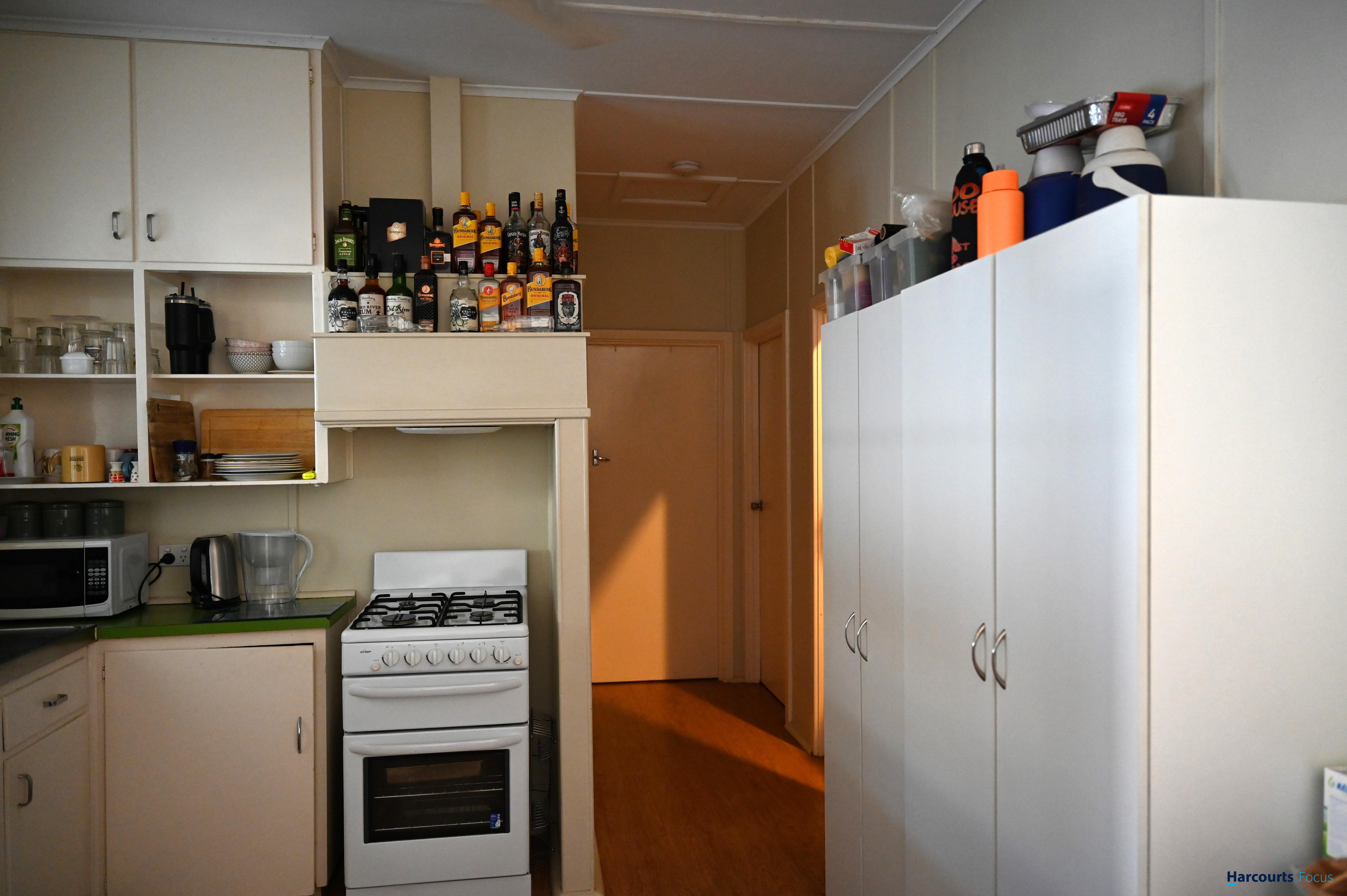 15 Corboys Place, South Hedland, WA 6722 - Image 6