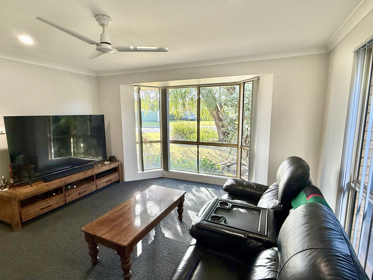23 DOTTERELL CRESCENT, Geographe WA 6280 - Image 4