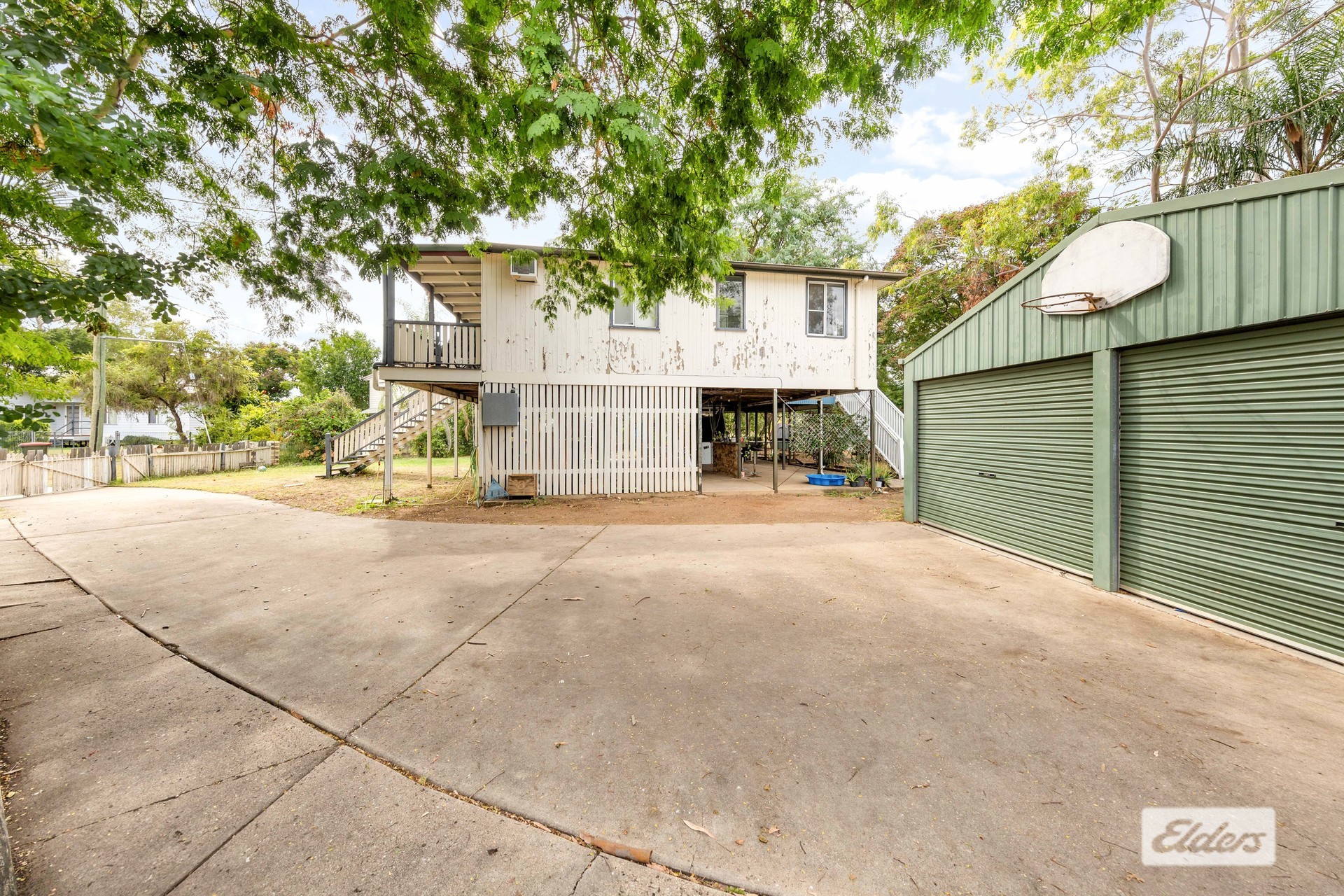 4-bedroom house at 5 EDWARDS PLACE, Emerald QLD 4720, Central Highlands (Qld), Queensland