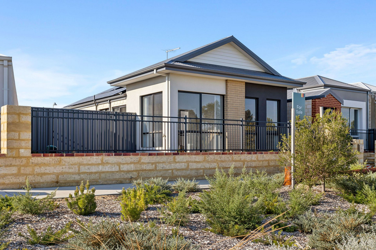 4-bedroom house at 40 Jewel Way, Banksia Grove, Wa, 6031, Wanneroo, Western Australia