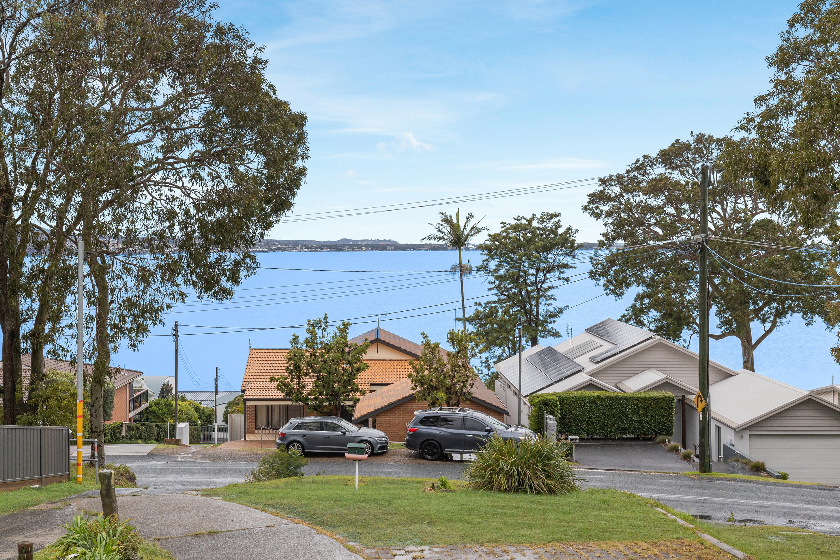 241 SKYE POINT ROAD, Coal Point NSW 2283 - Image 2