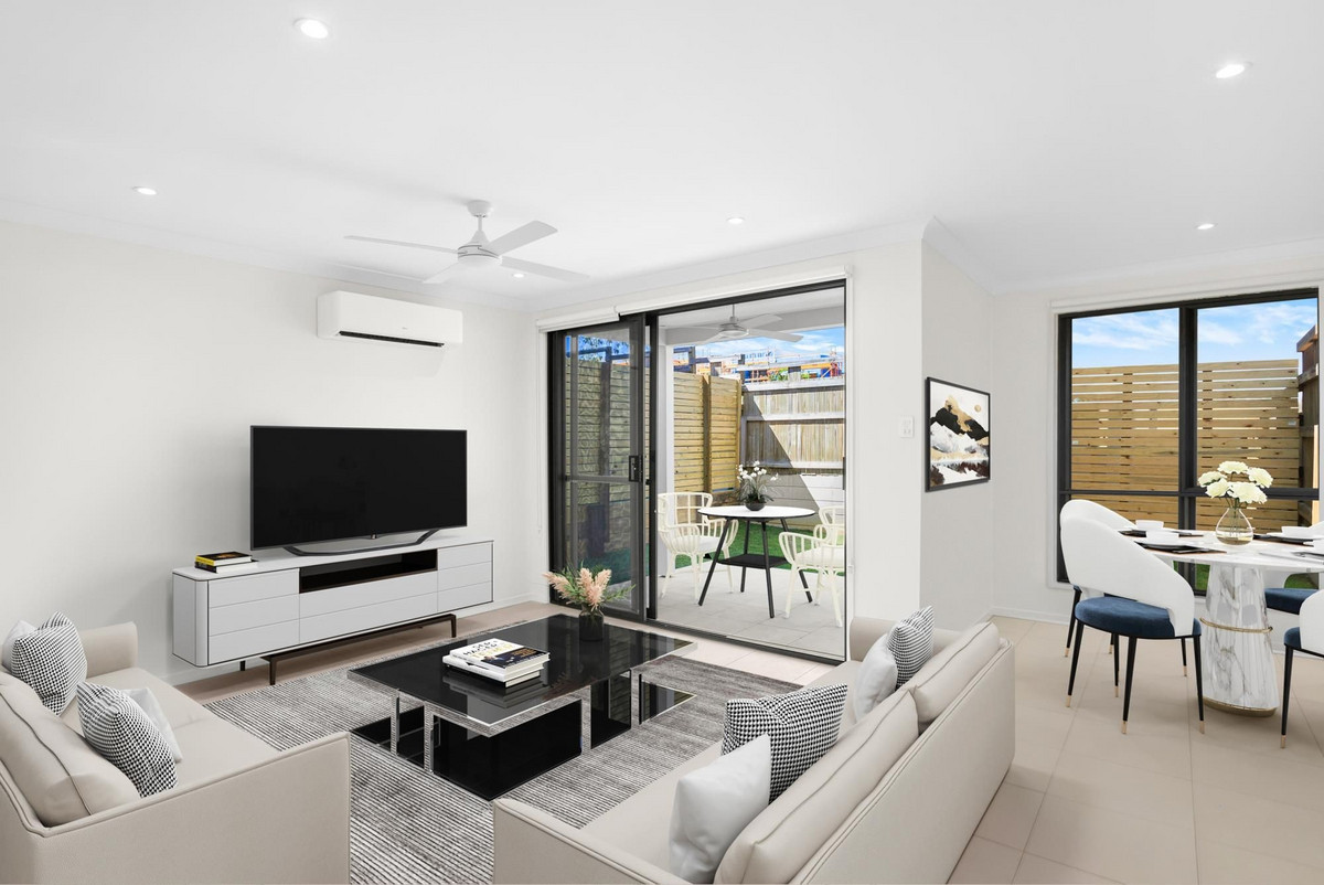 48 SOLAR CIRCUIT, Spring Mountain QLD 4300 - Image 2