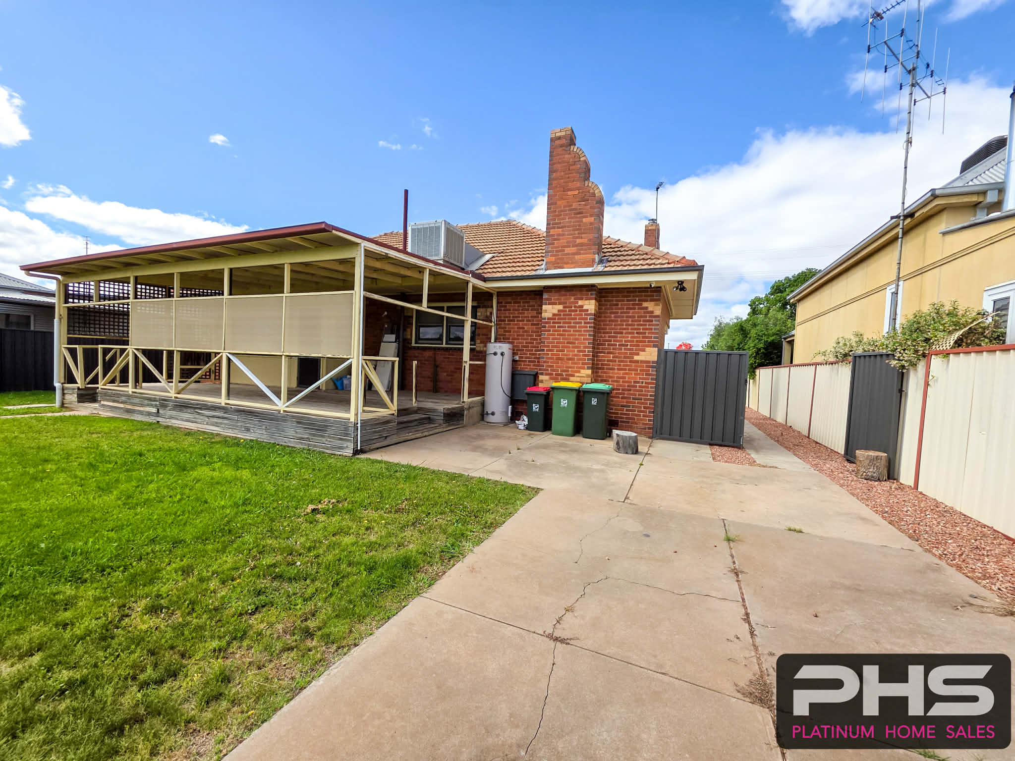 3-bedroom house at 9 MUIR AVENUE, Kerang VIC 3579, Gannawarra, Victoria