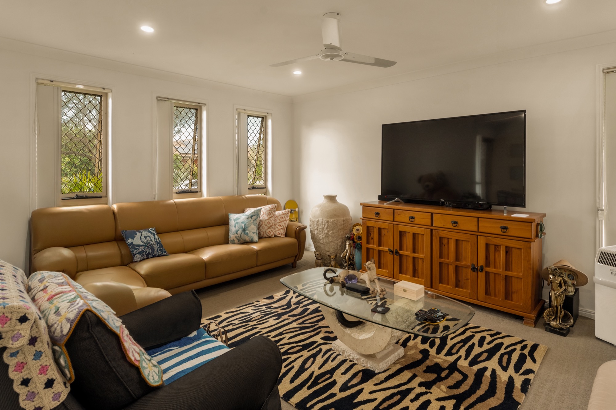 7 Edward Close, North Lakes, QLD 4509 - Image 2