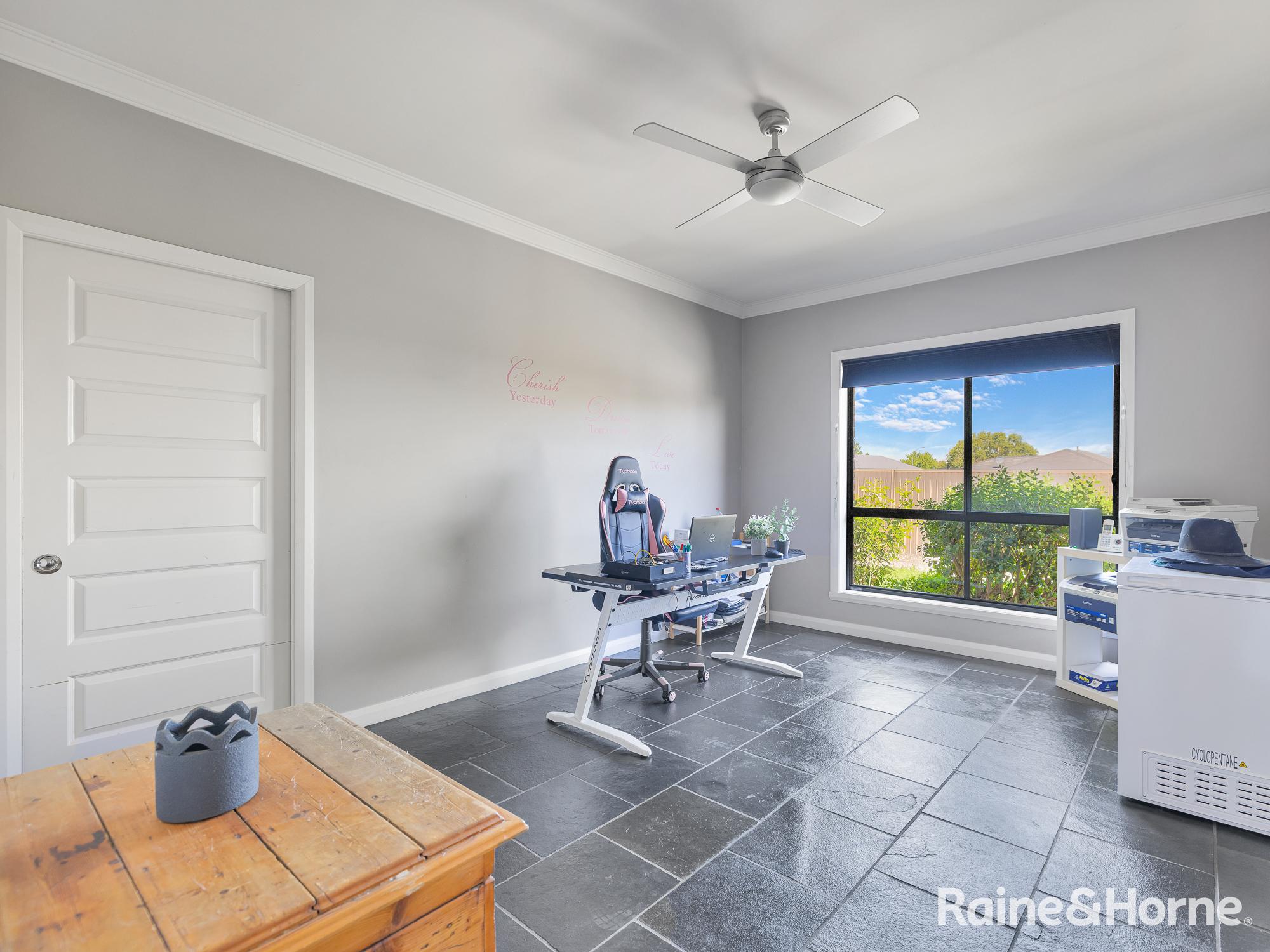 4-bedroom house at 11 Willott Close, Eglinton, NSW 2795, Bathurst, New South Wales