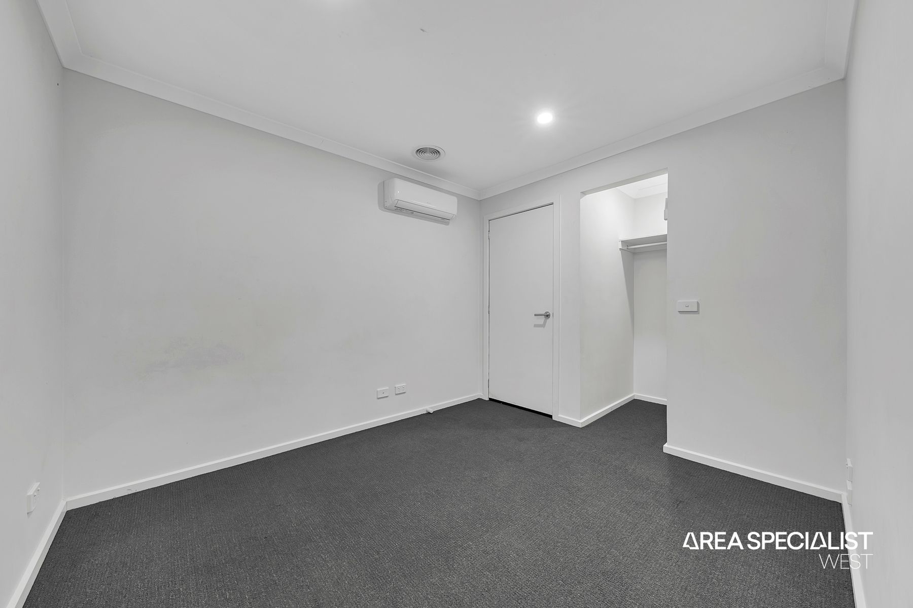 21 EPPING DRIVE, Wyndham Vale VIC 3024 - Image 3