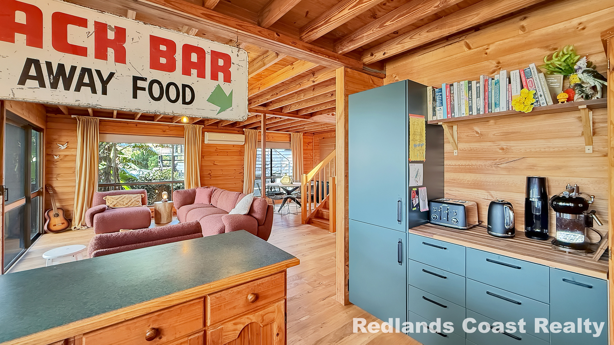 50 RESTHAVEN DRIVE, Lamb Island QLD 4184 - Image 10