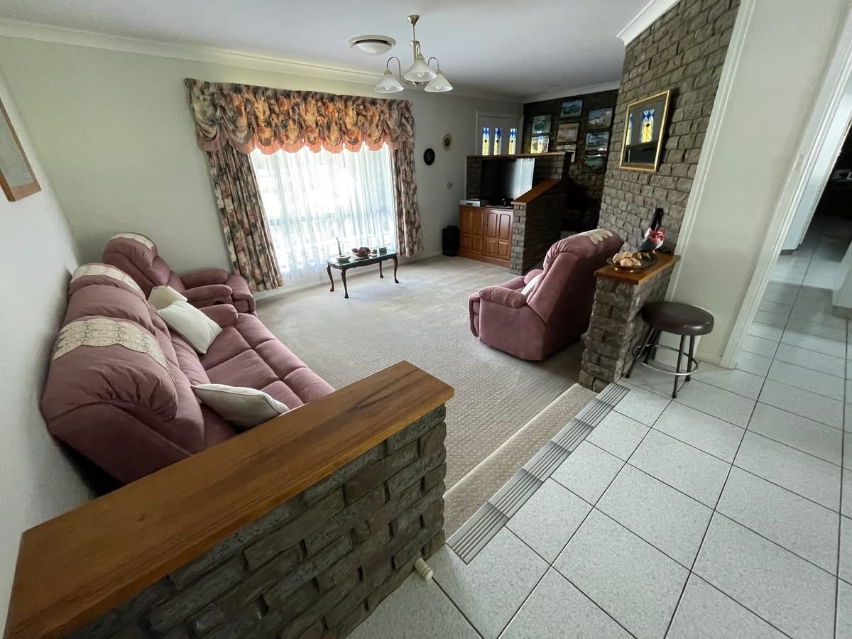 4-bedroom house at 25 Corbie Hill Road, Leeton, NSW 2705, Leeton, New South Wales